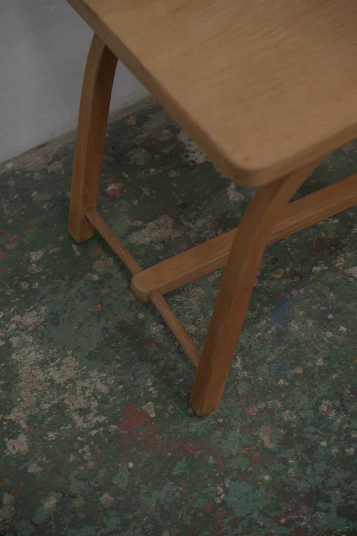 #0580 side table