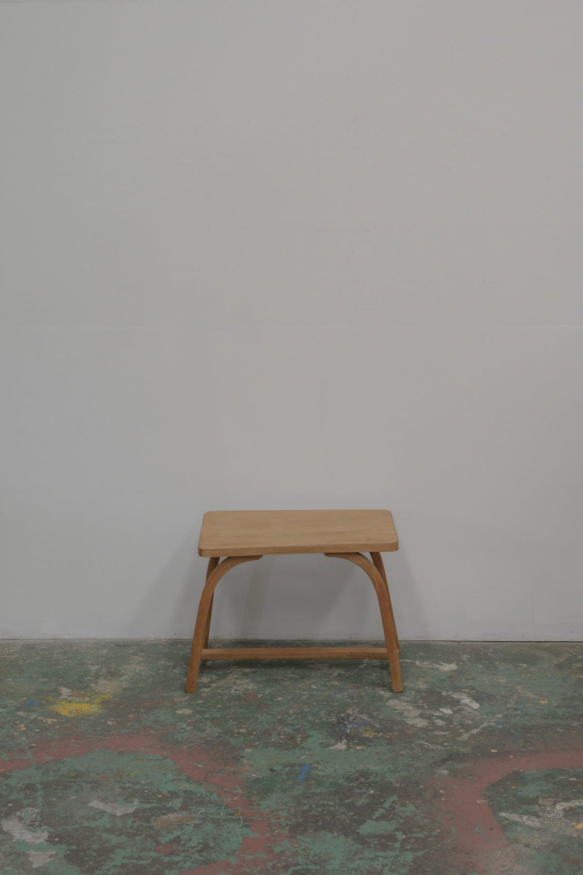 #0580 side table