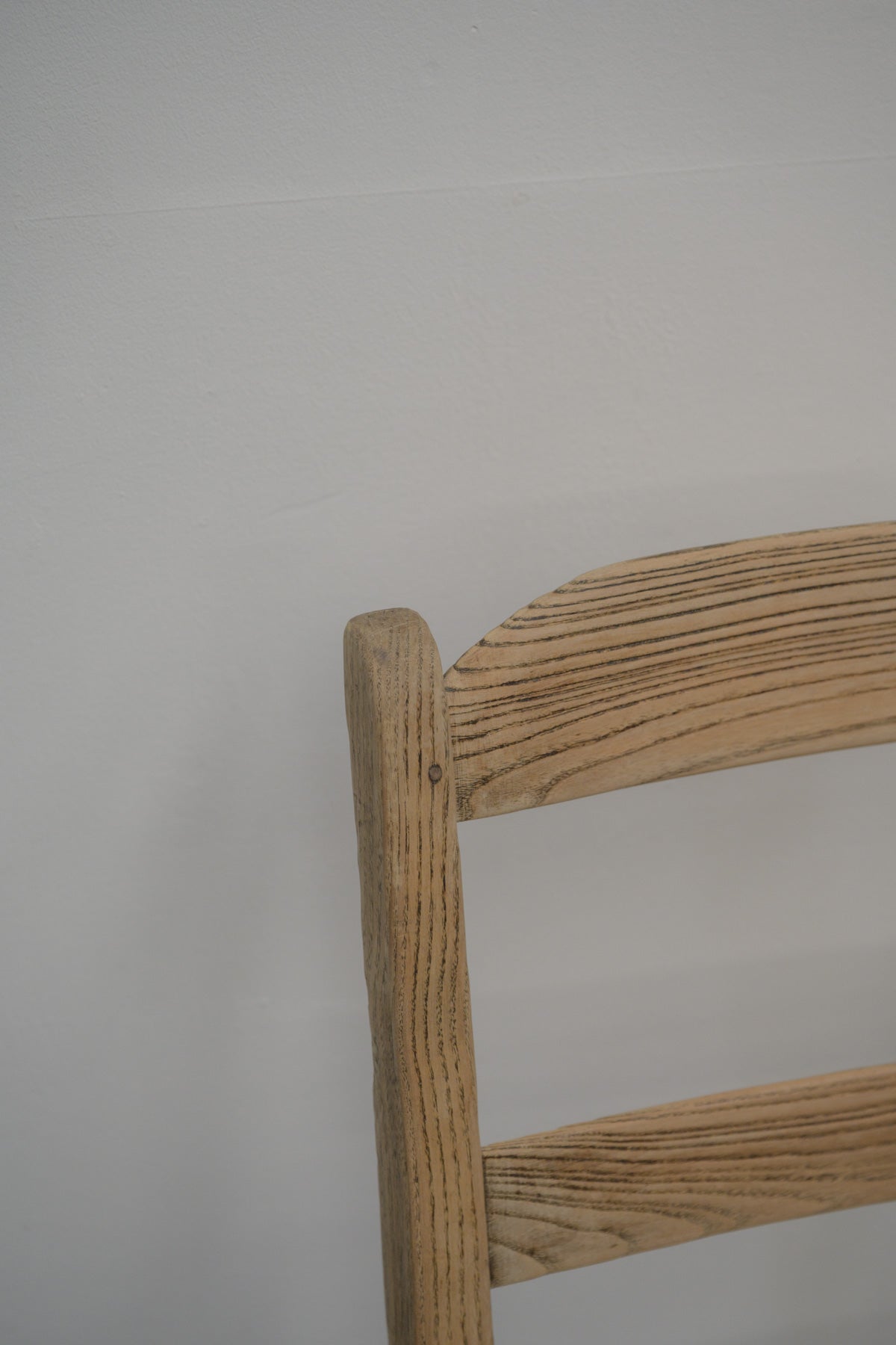 #0581 chair