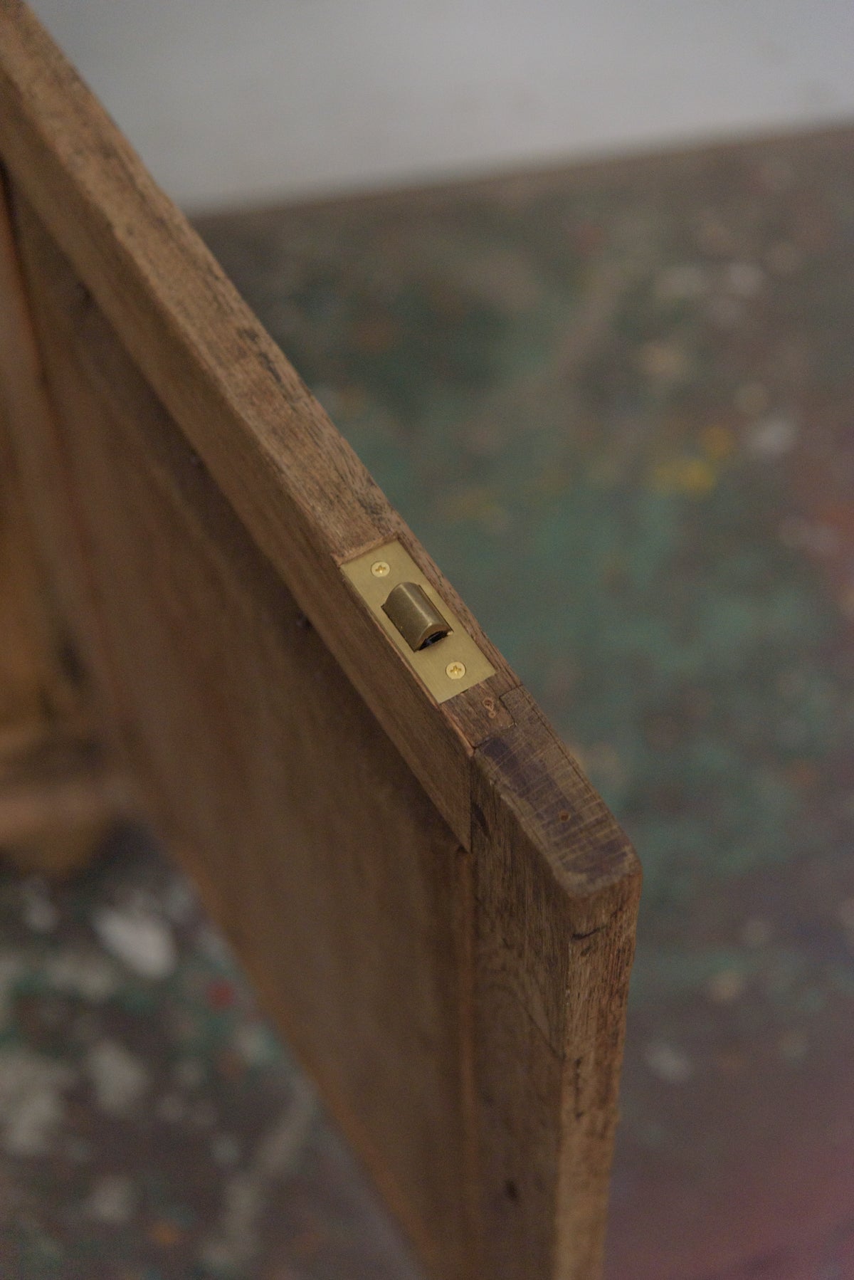 #9354 cabinet