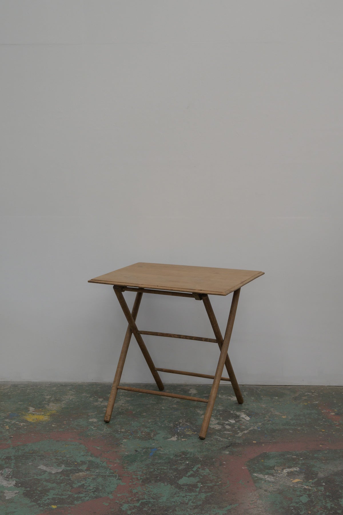 #0583 folding table