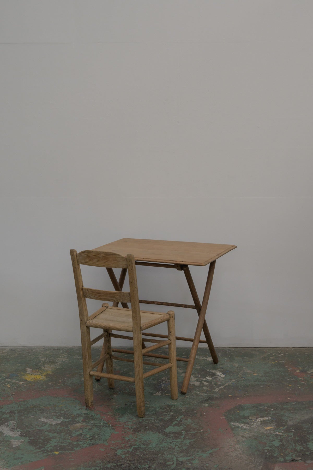 #0583 folding table
