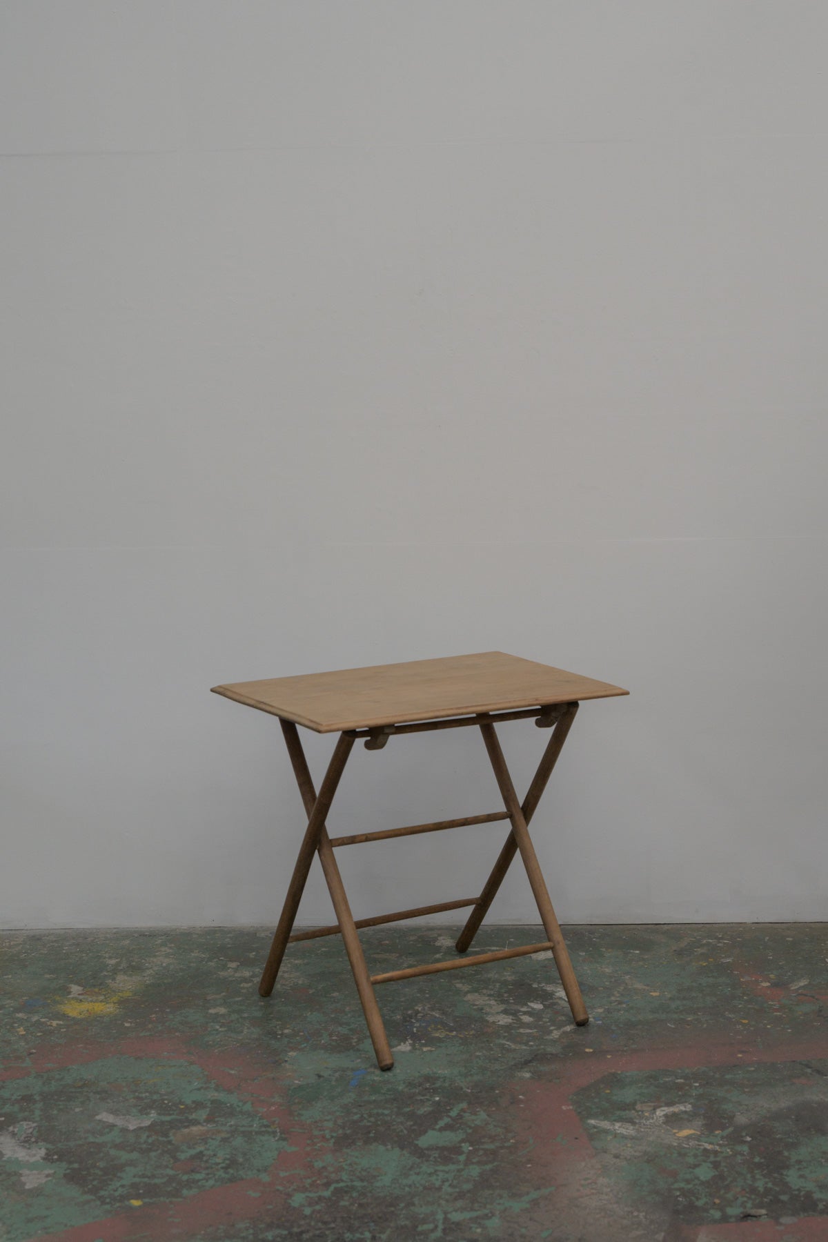 #0583 folding table