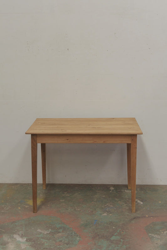 #9015 table