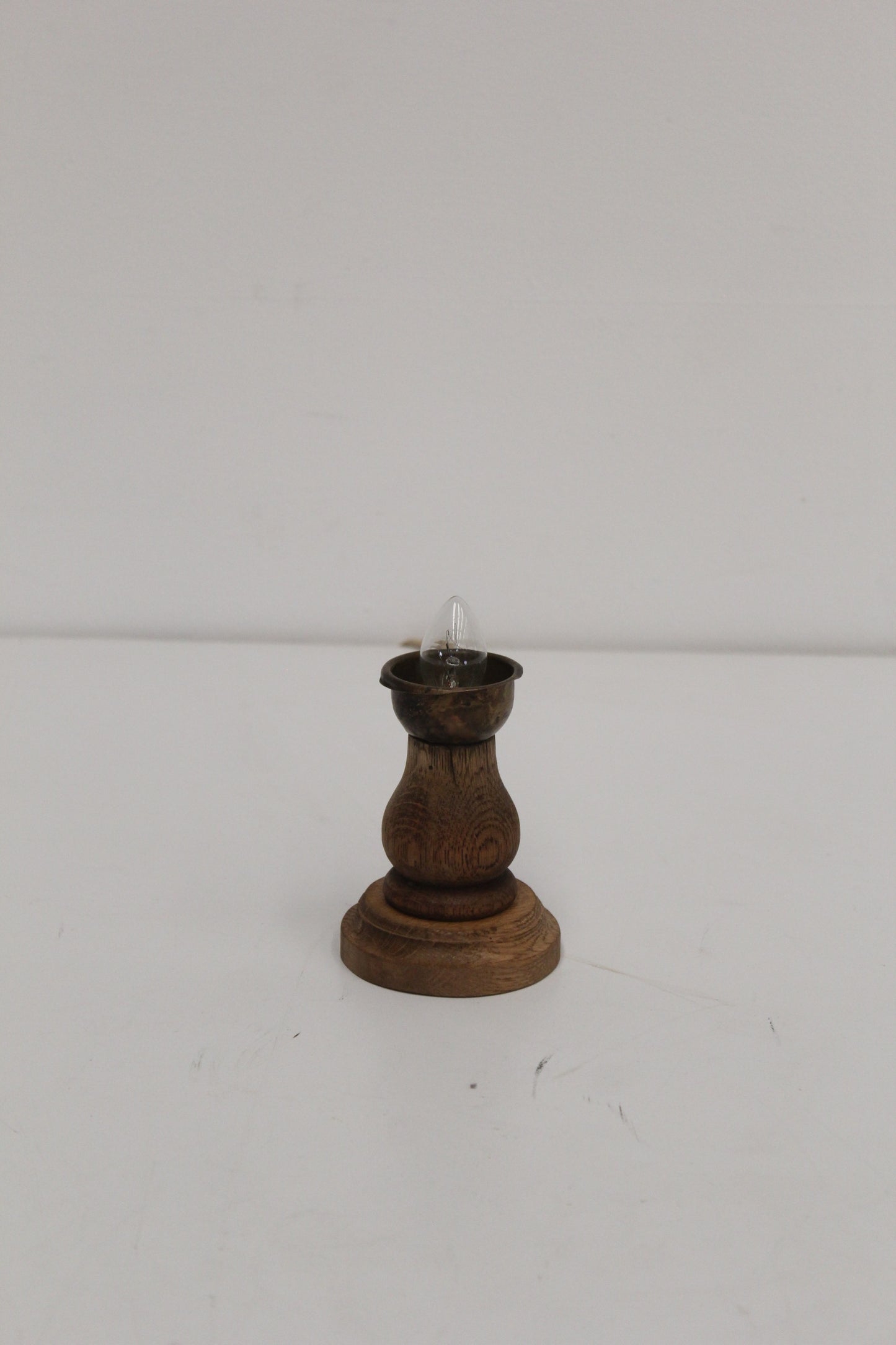 #1520 lamp