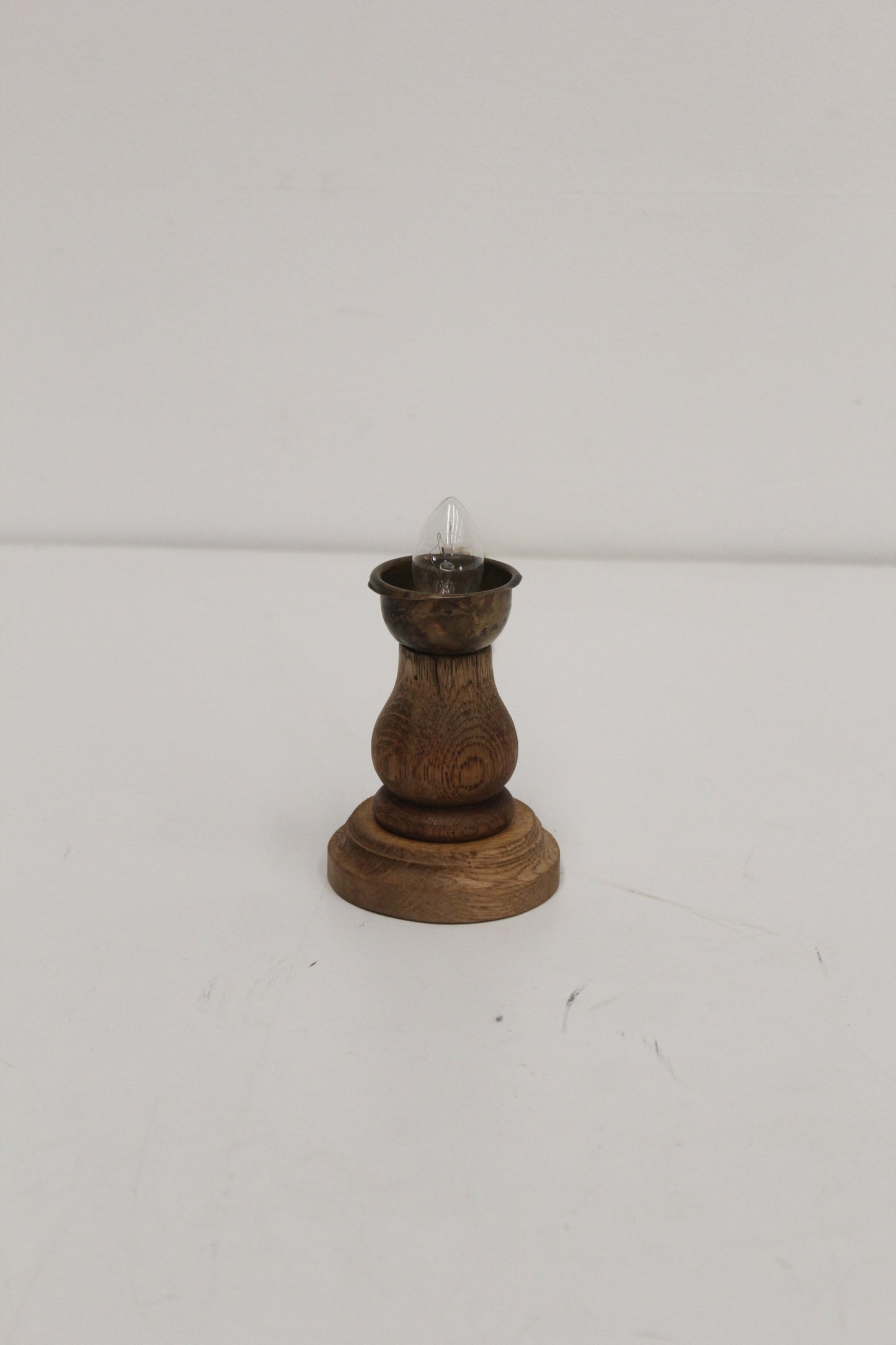 #1520 lamp