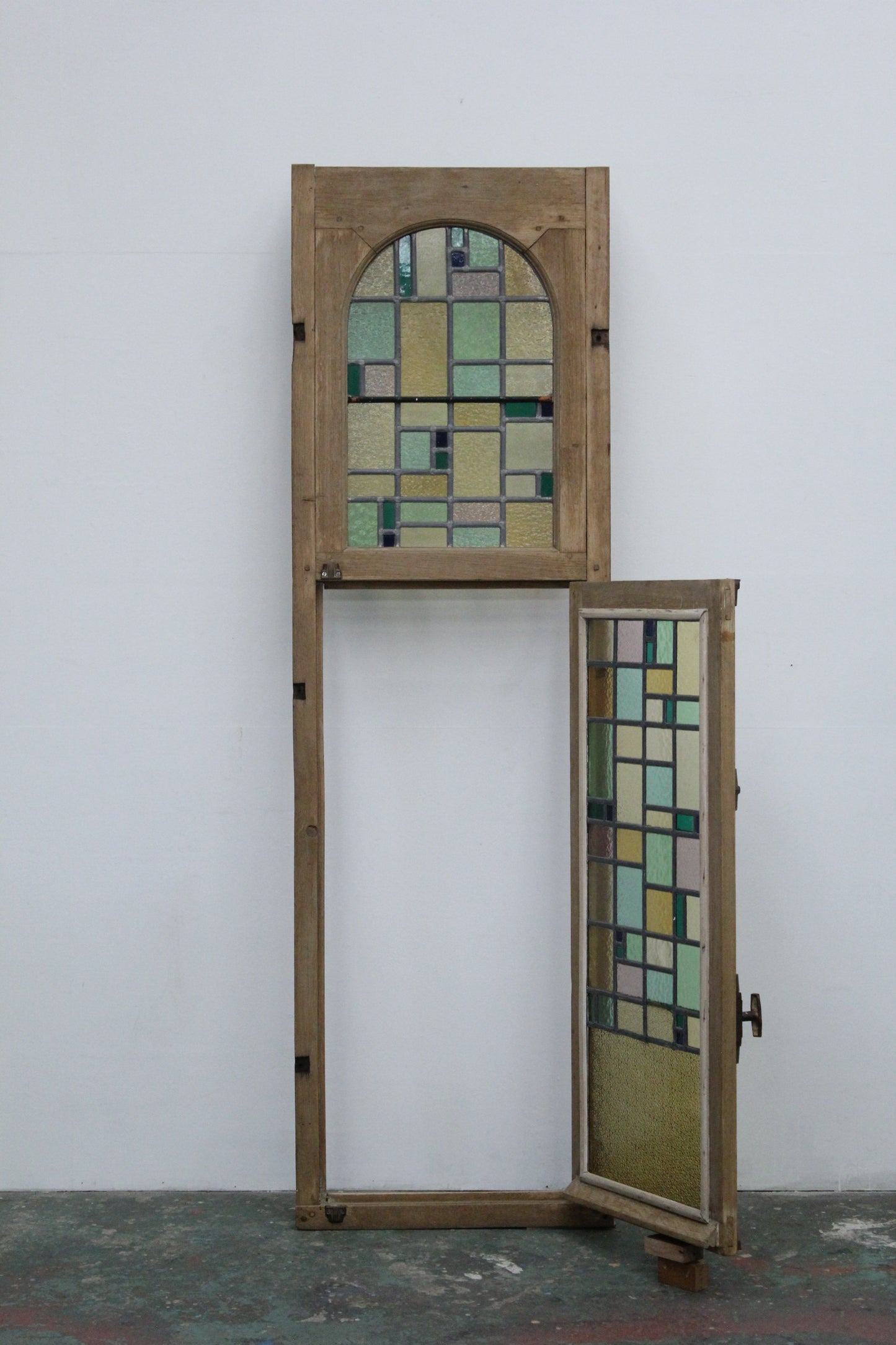 #1522 window