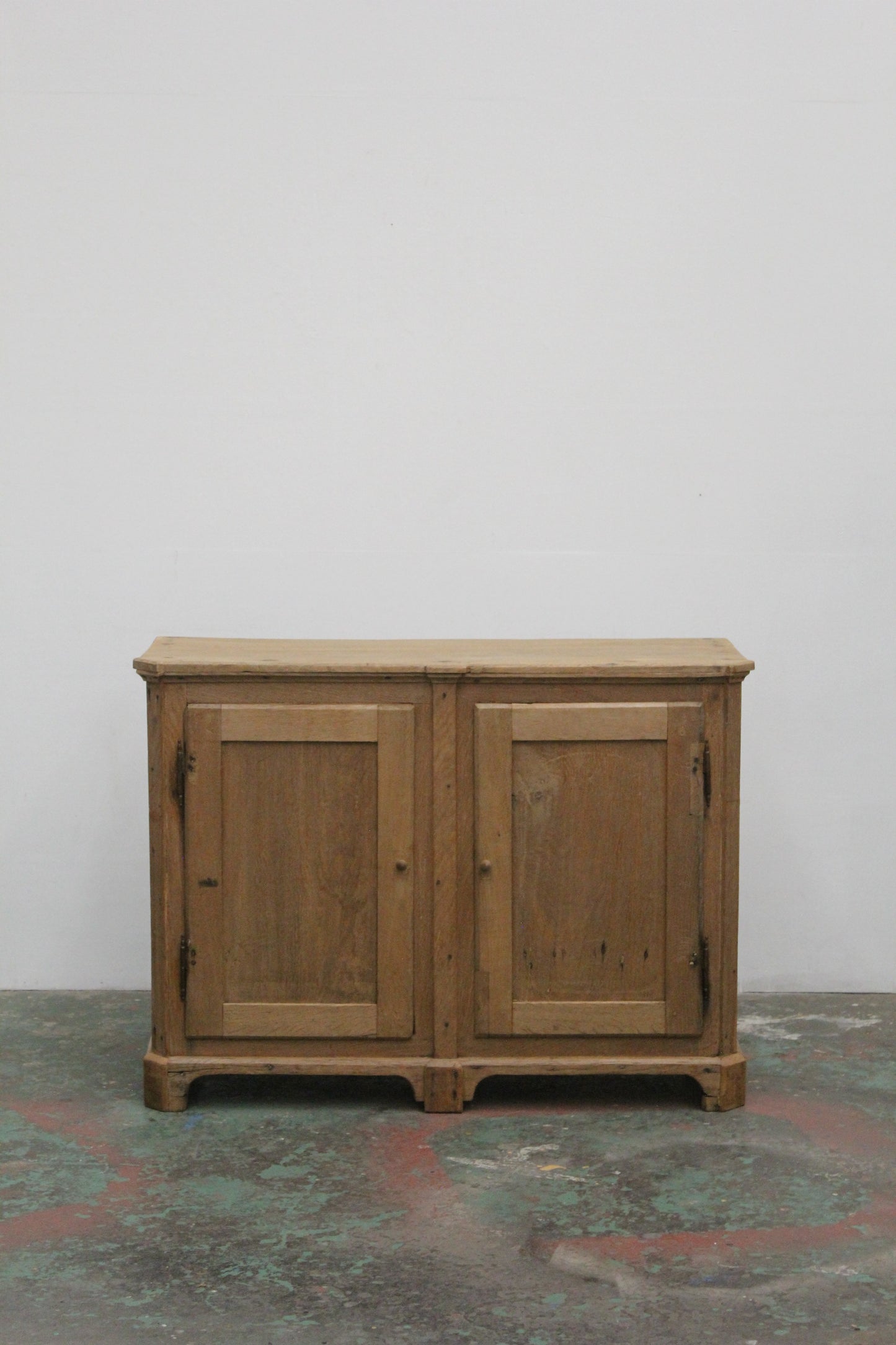 #1165 cabinet