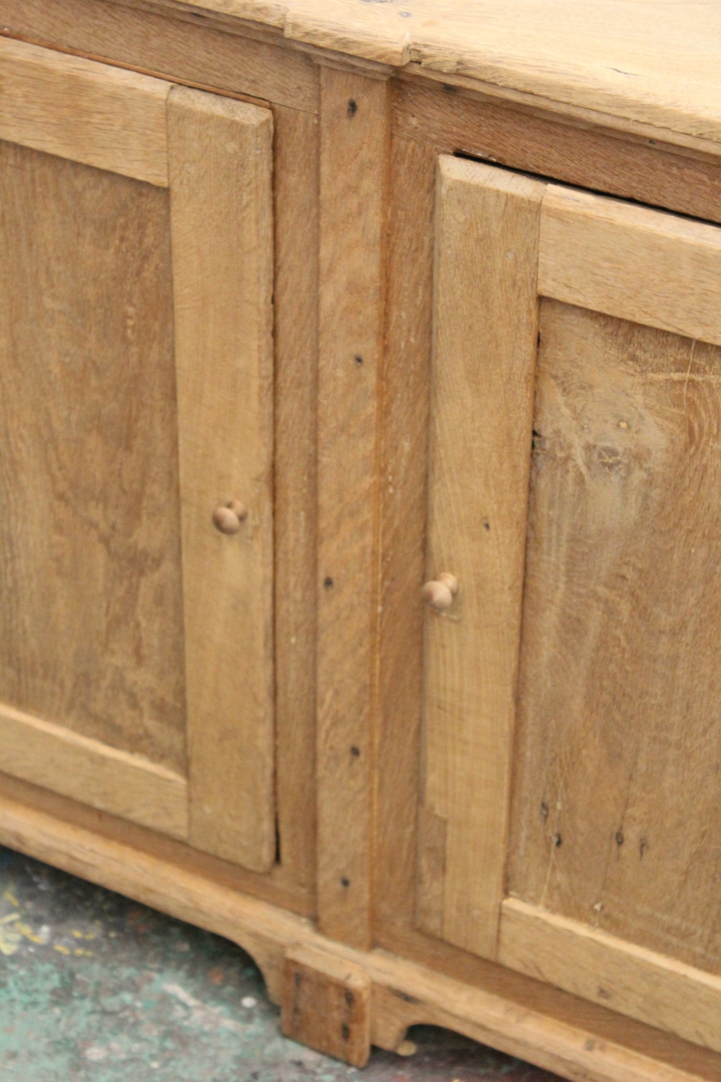 #1165 cabinet