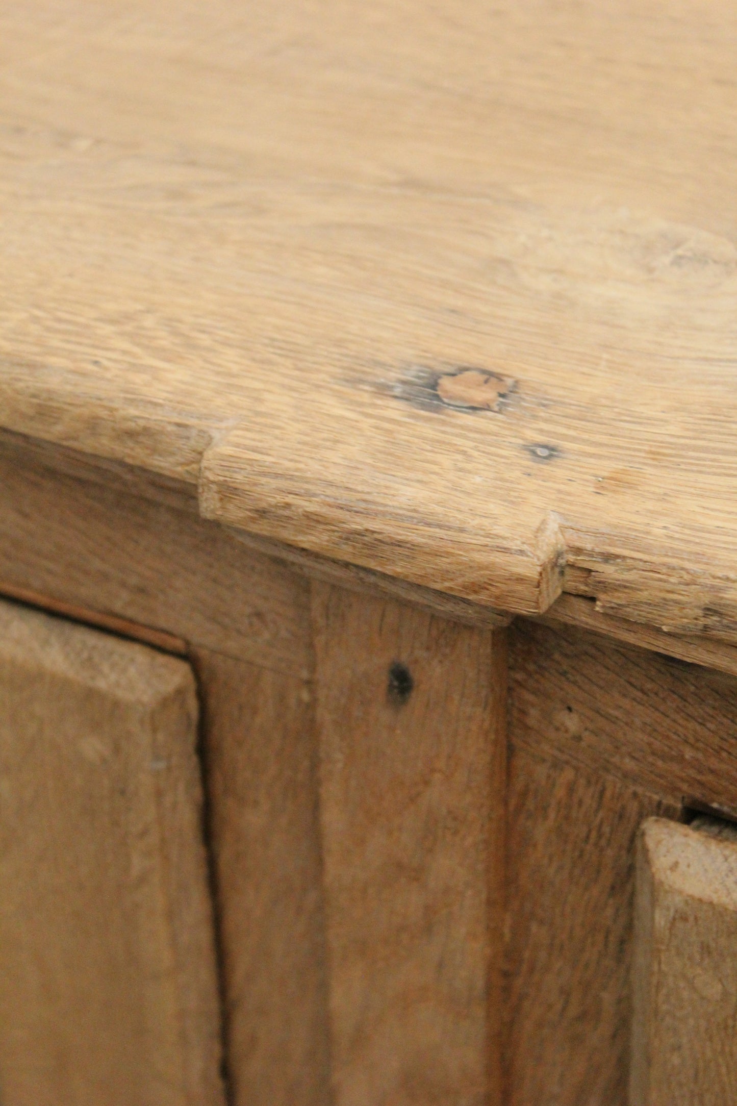 #1165 cabinet