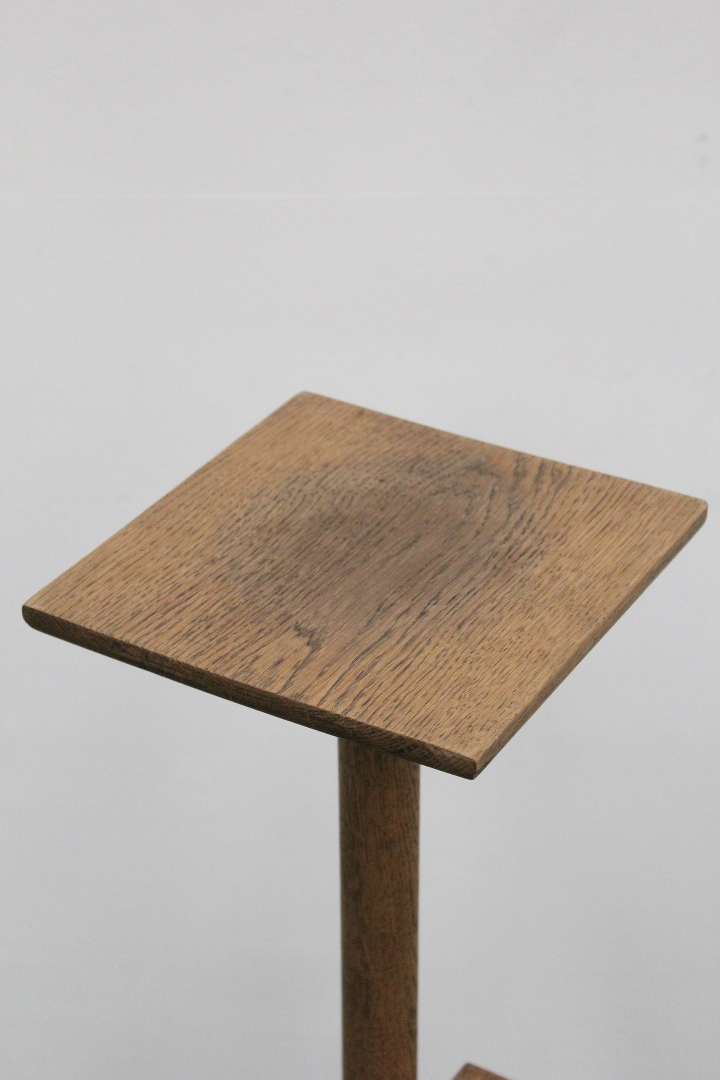 #1074 display shelf