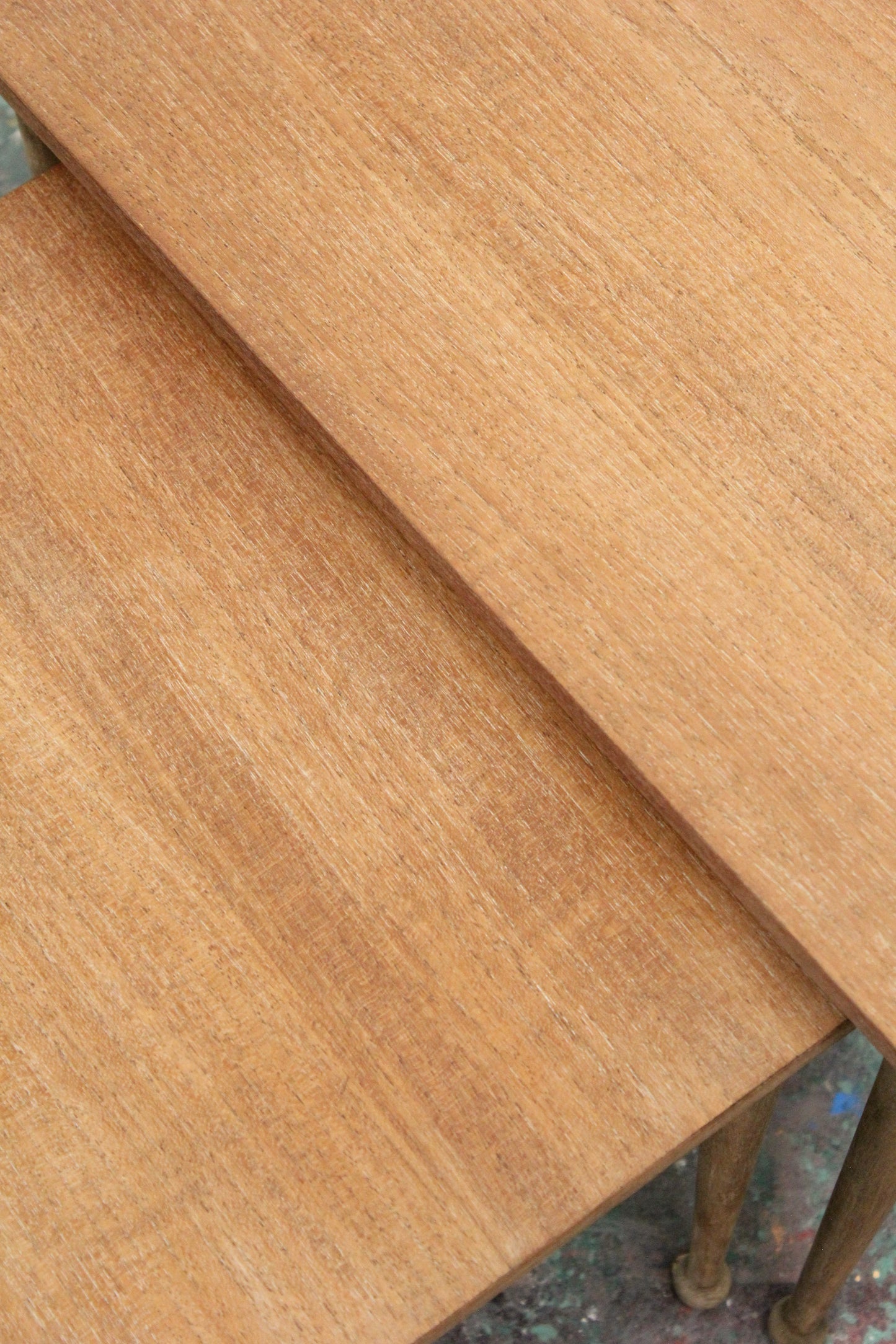 #1216 nest table