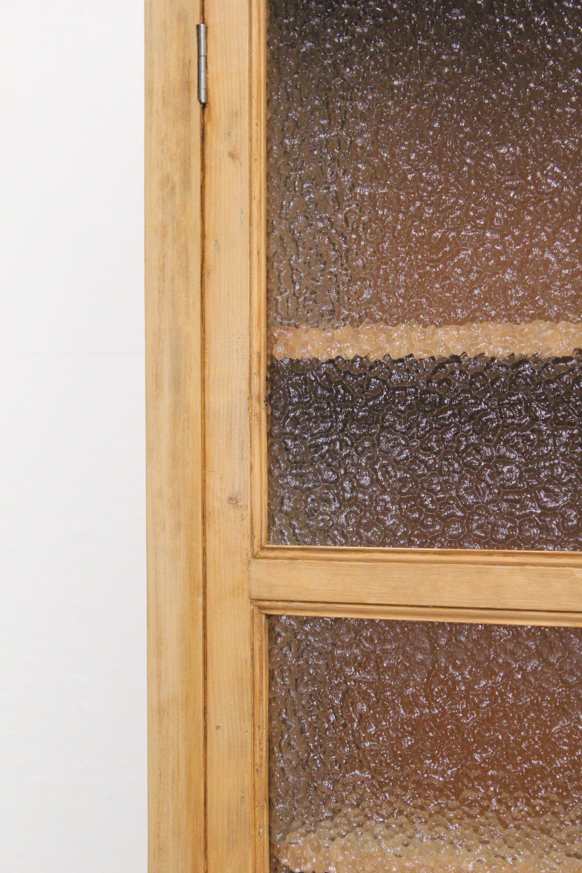 #1213 glass cabinet