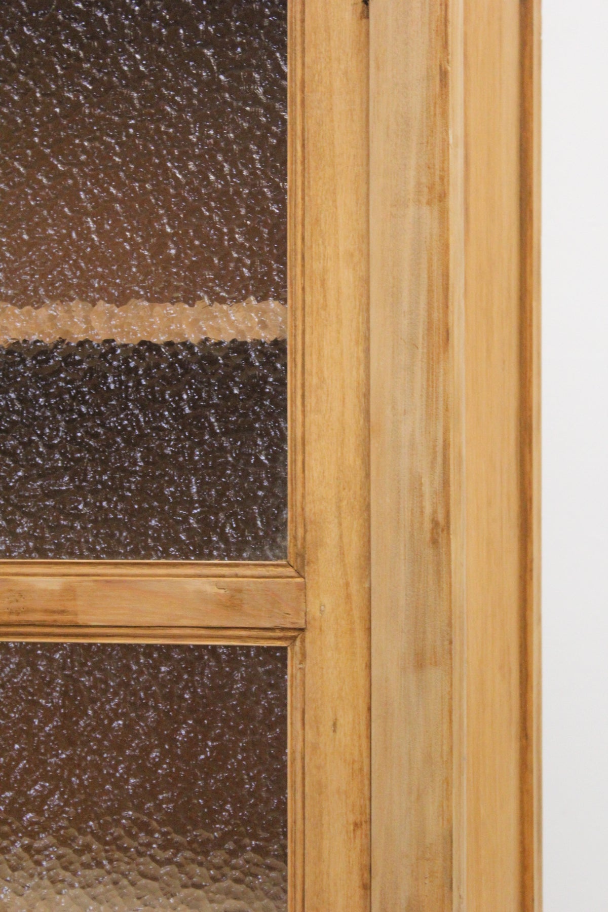 #1213 glass cabinet