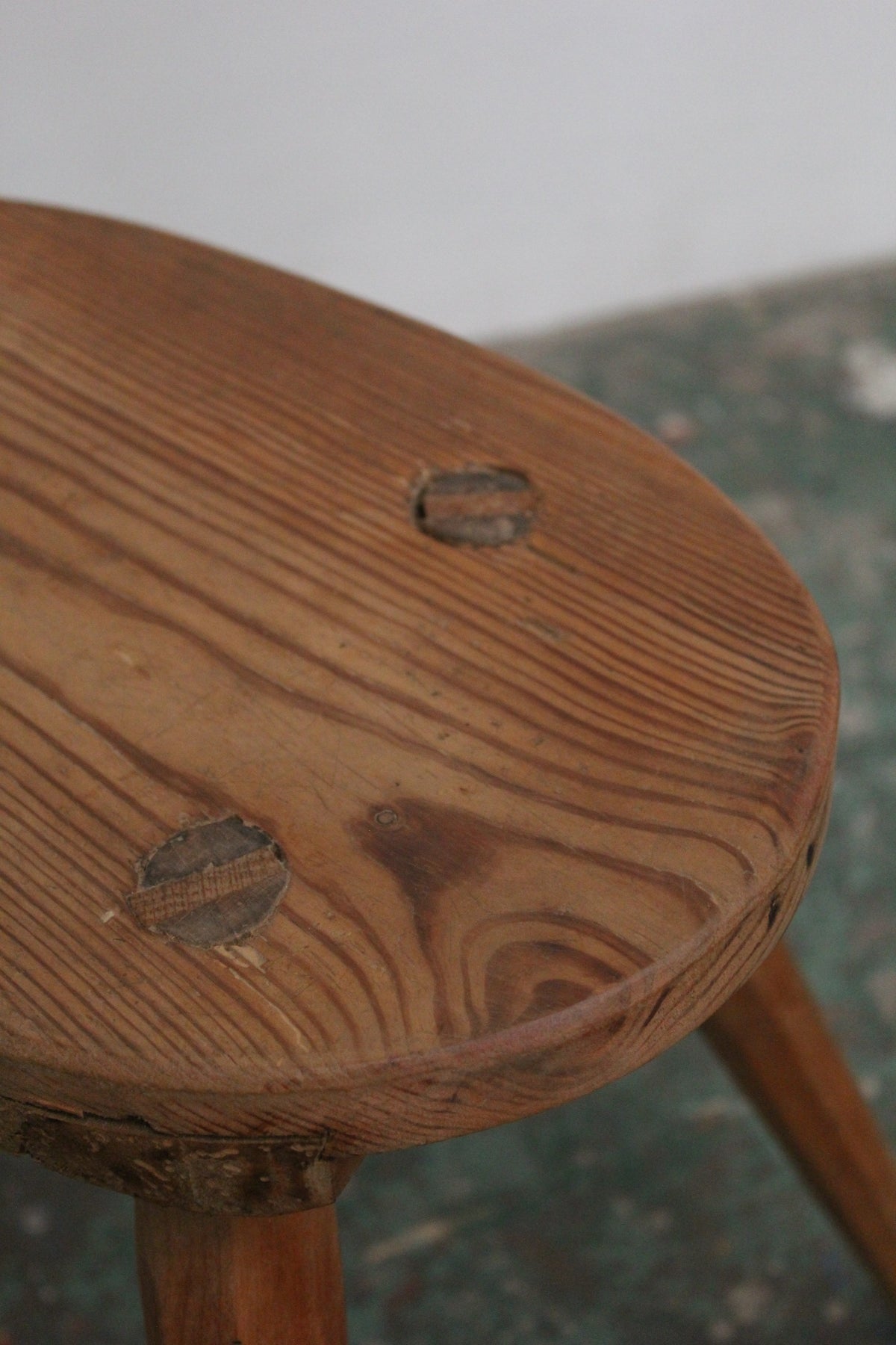 #1627 stool