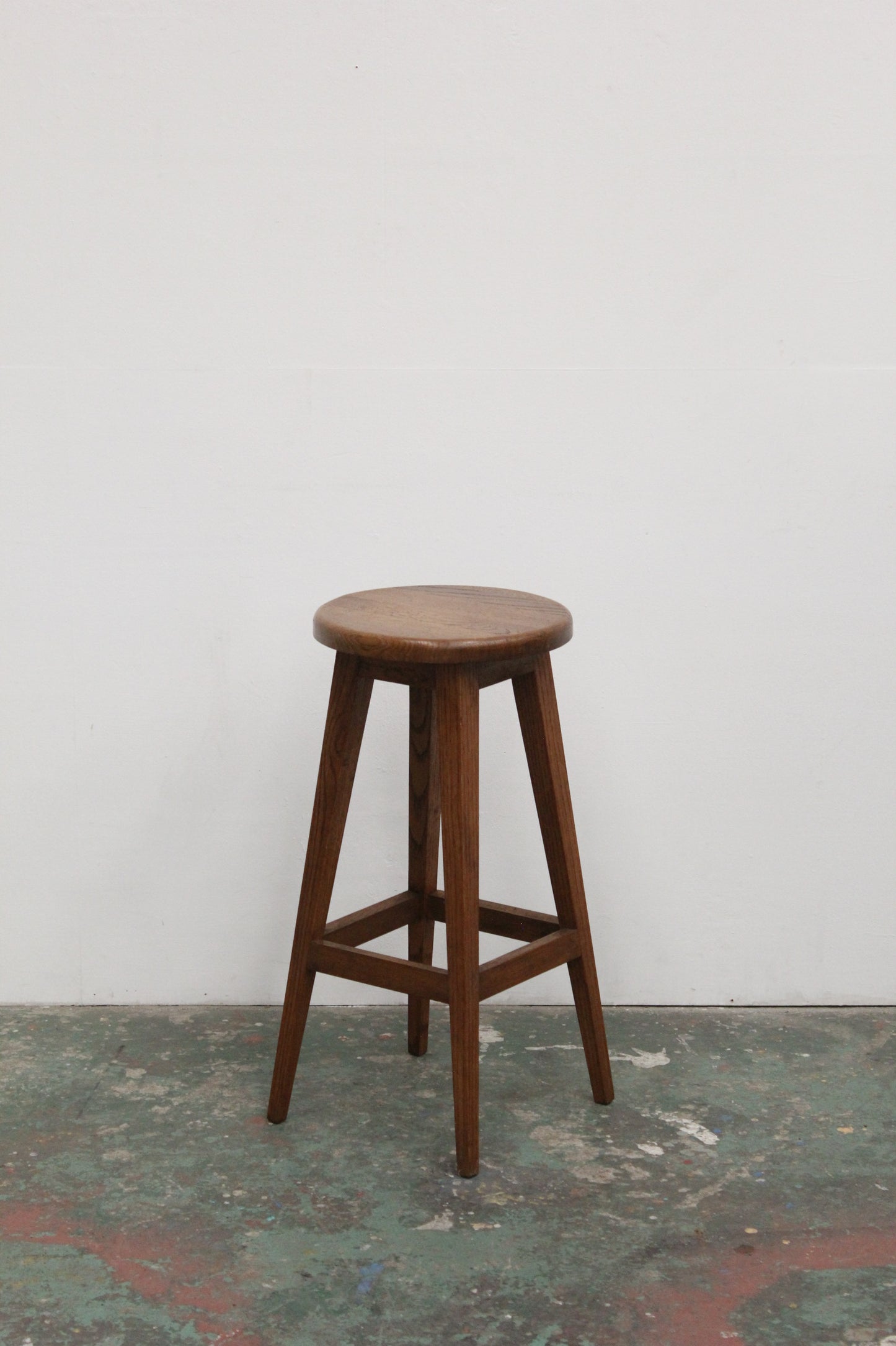 #1027 stool