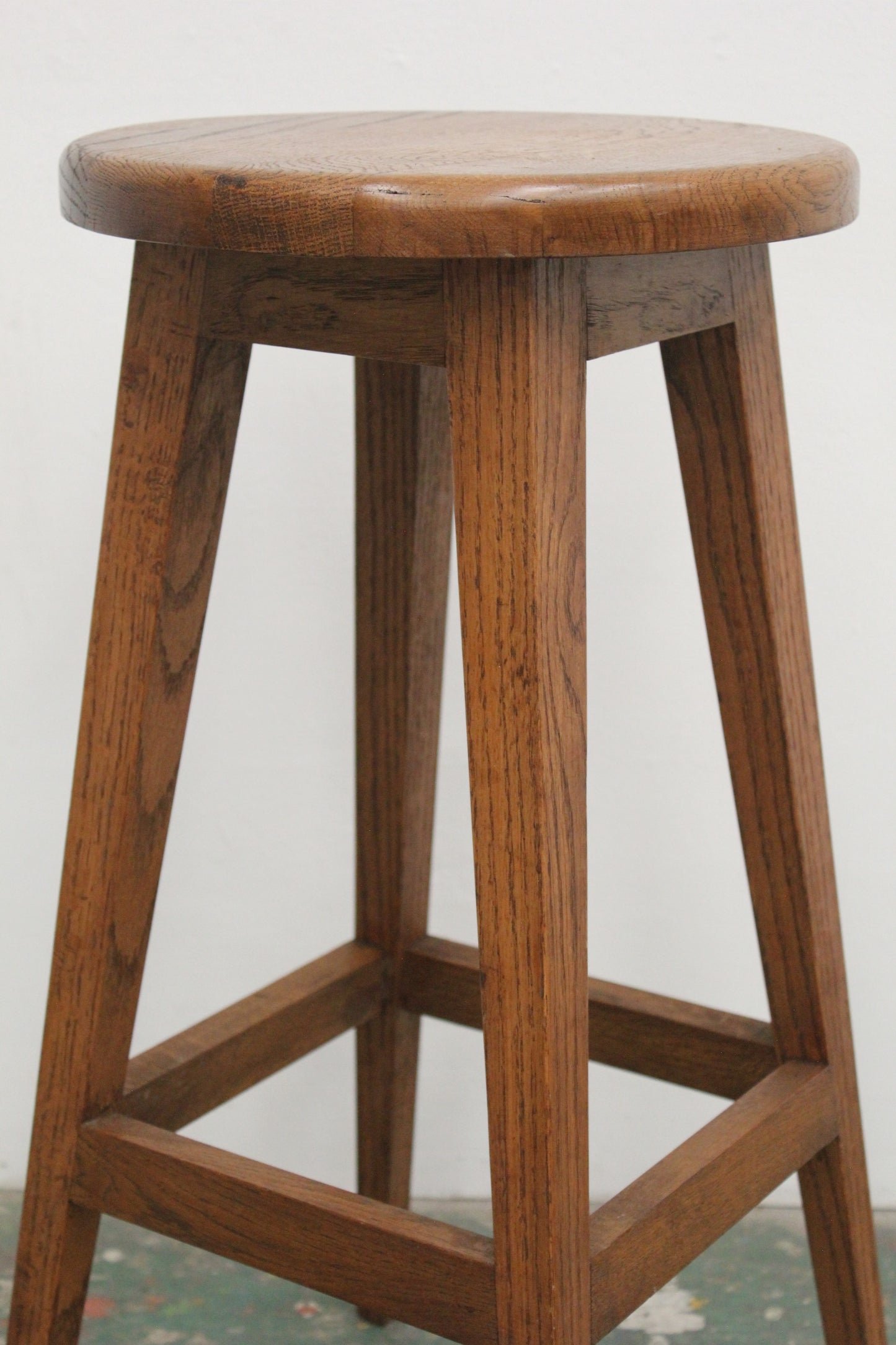 #1027 stool