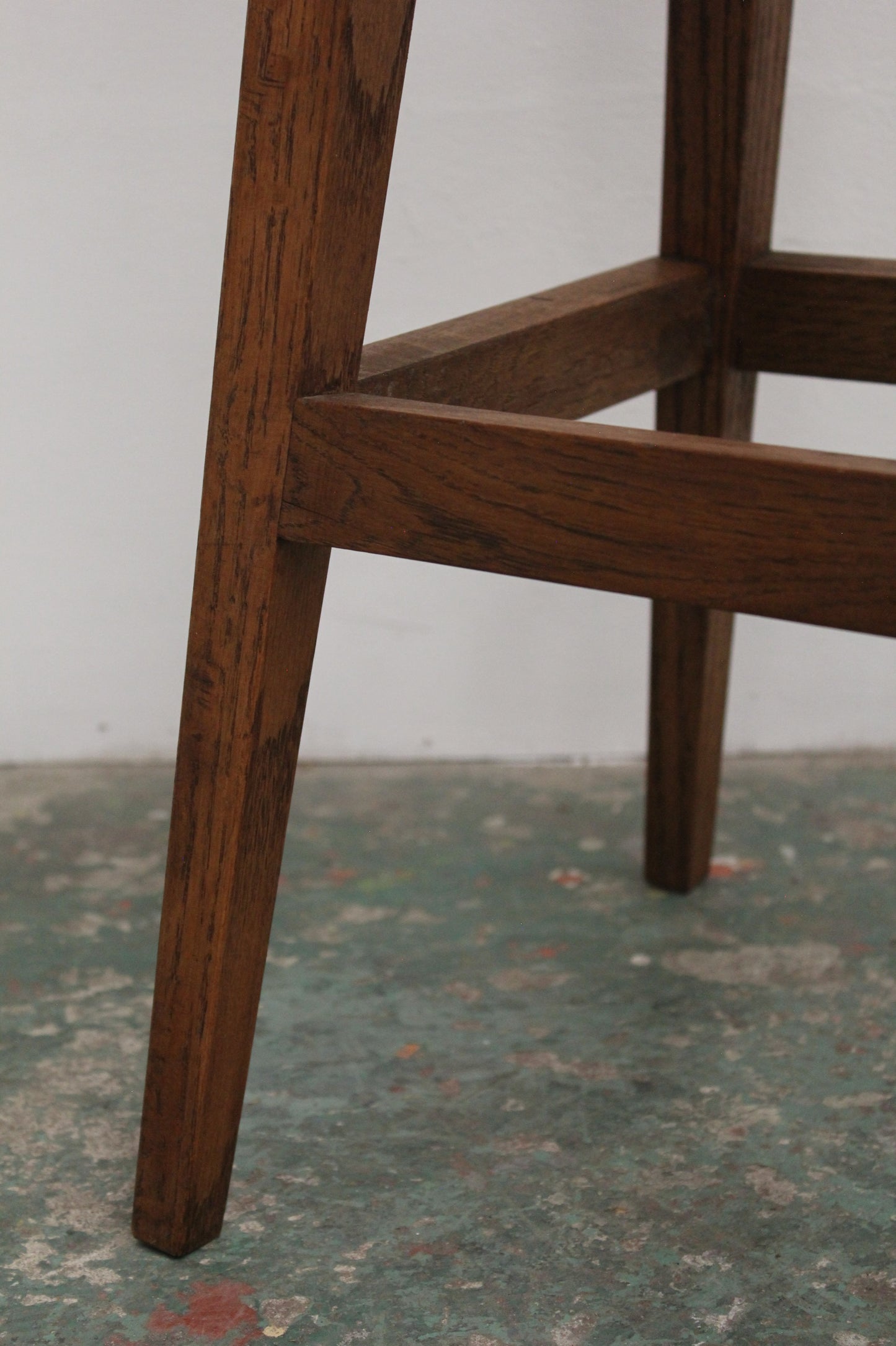 #1027 stool