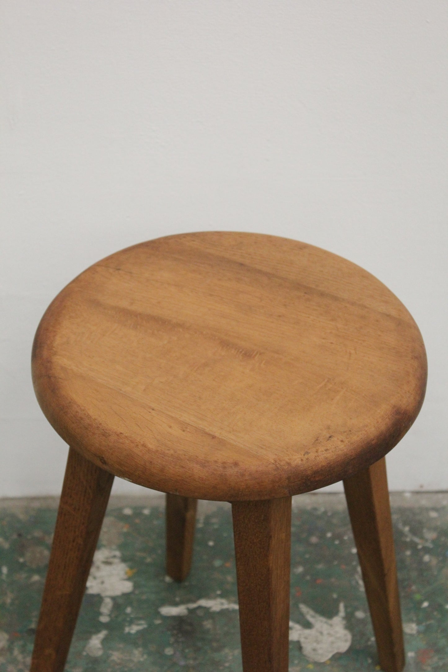 #1027a stool