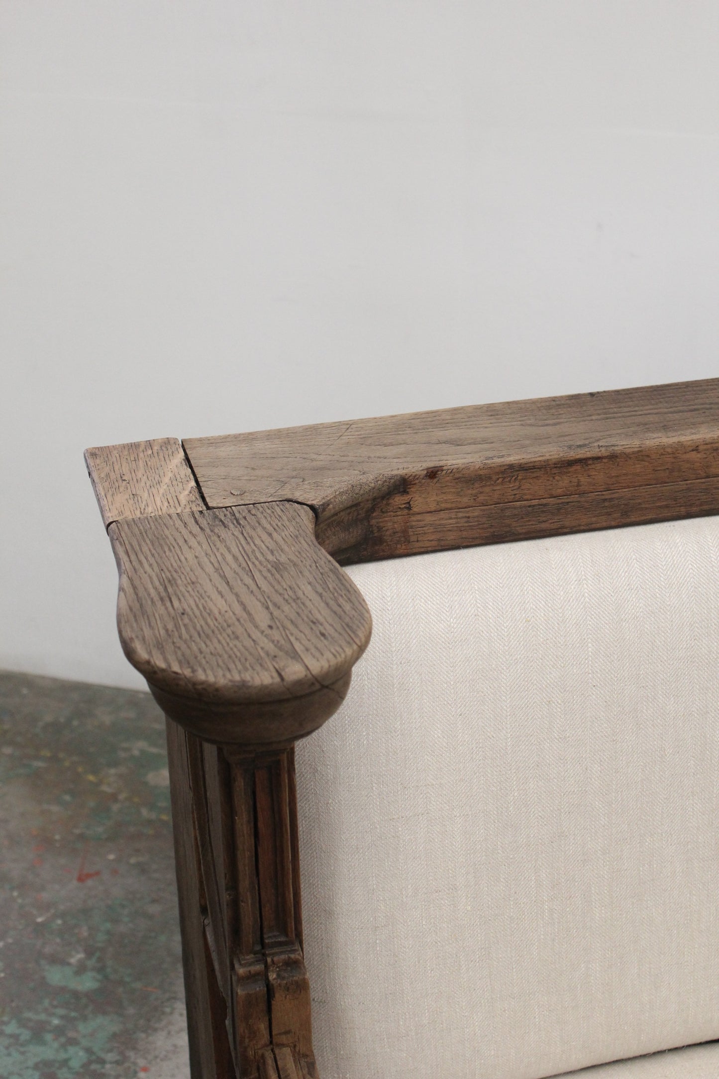 #1030 corner bench