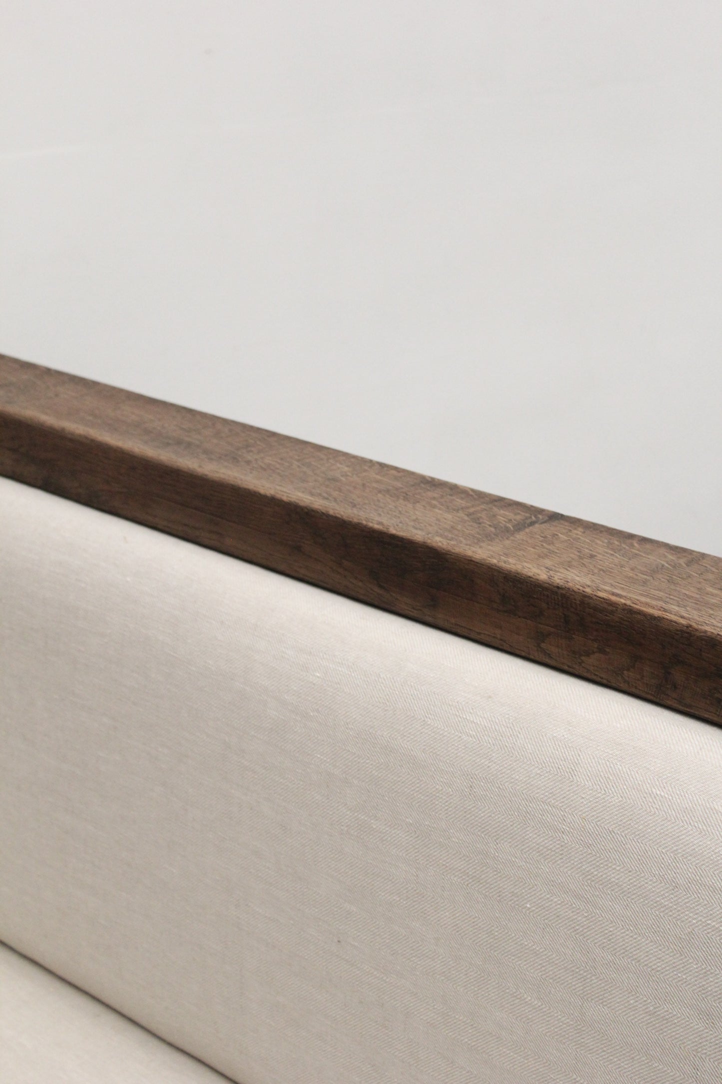 #1030 corner bench