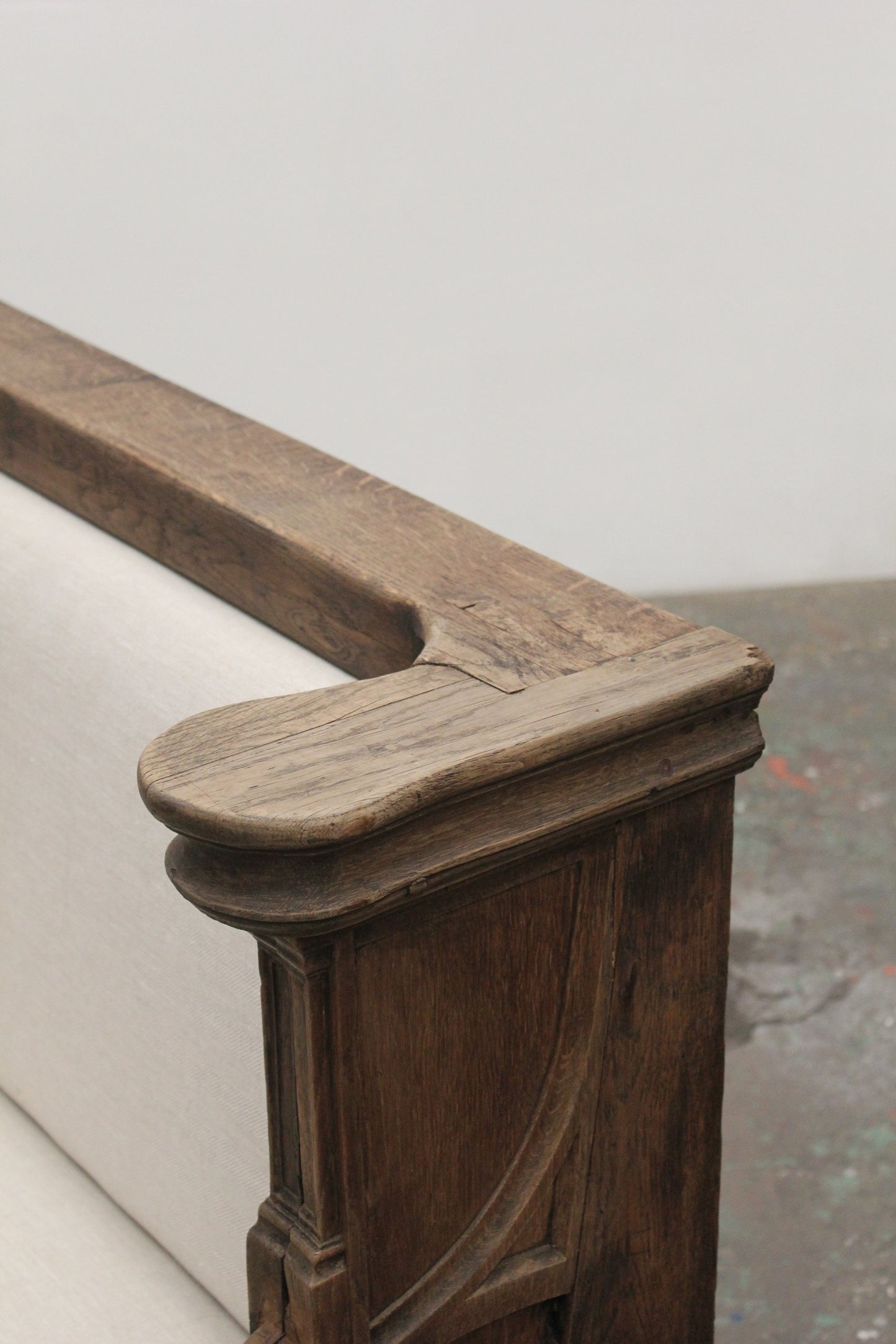 #1030 corner bench
