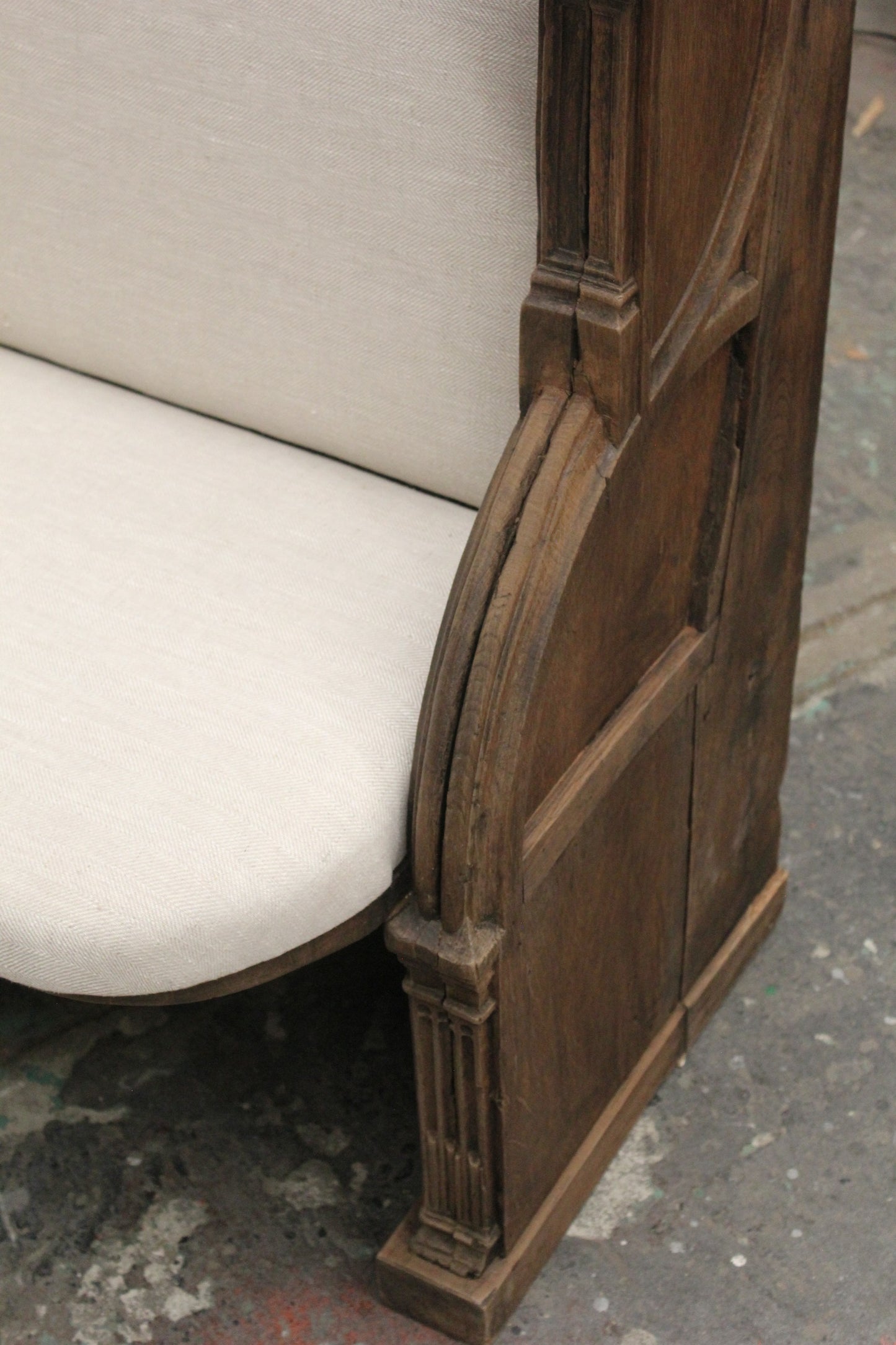 #1030 corner bench