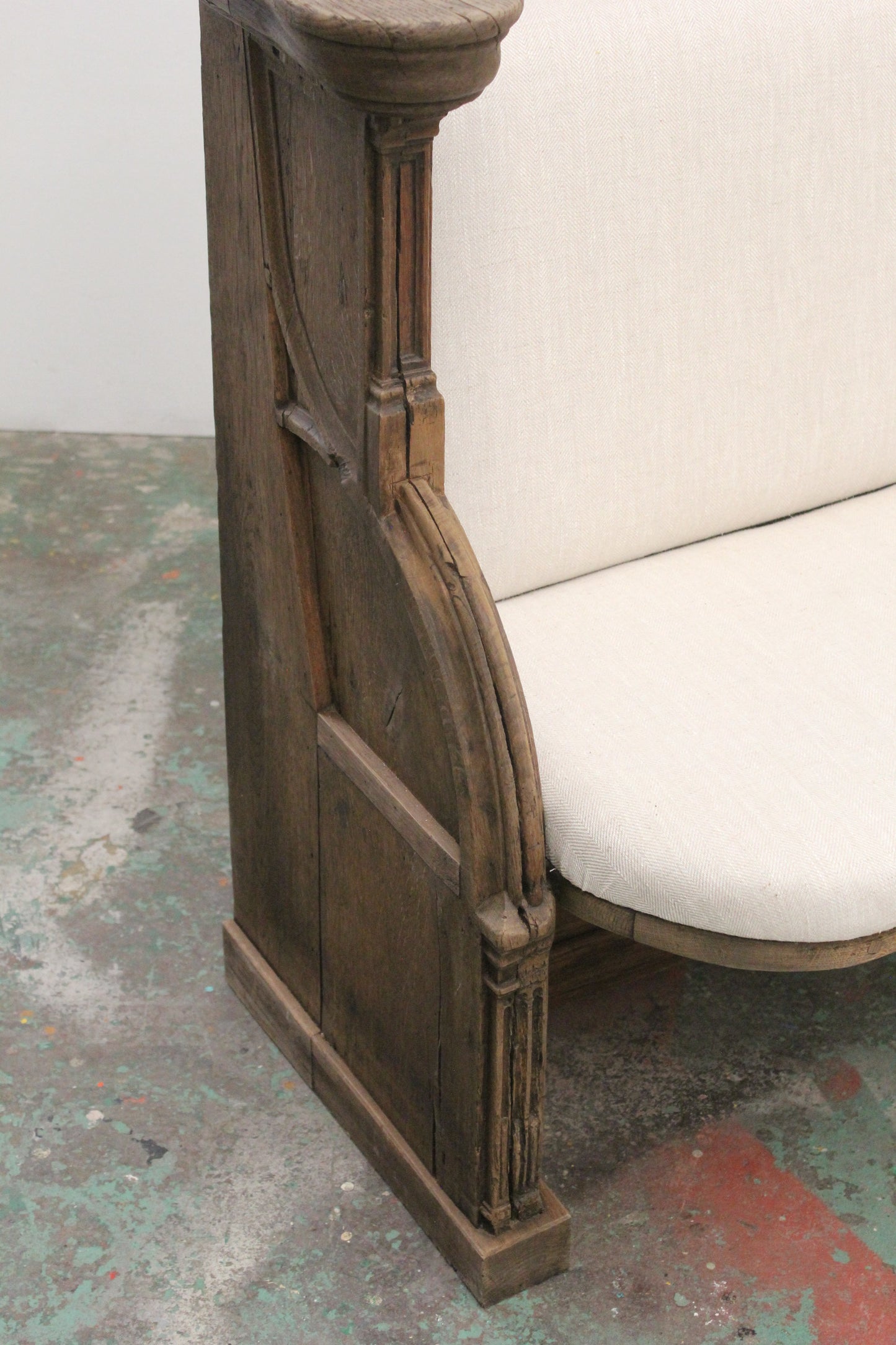 #1030 corner bench