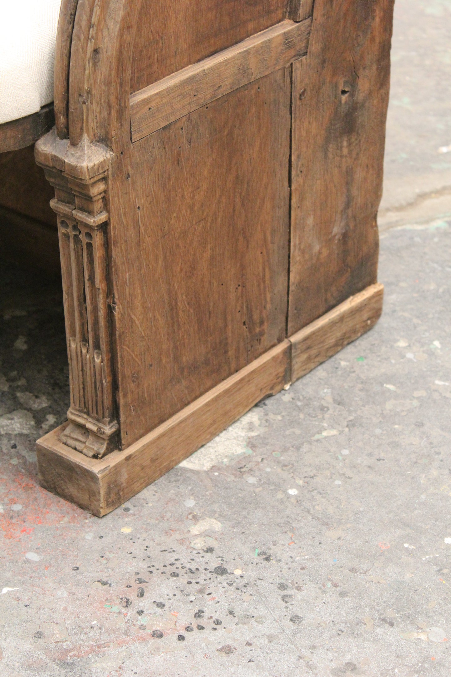 #1030 corner bench