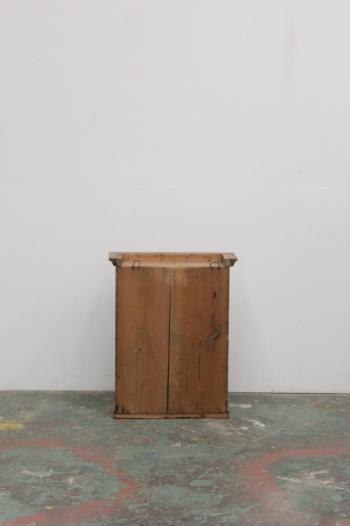 #1204 cabinet
