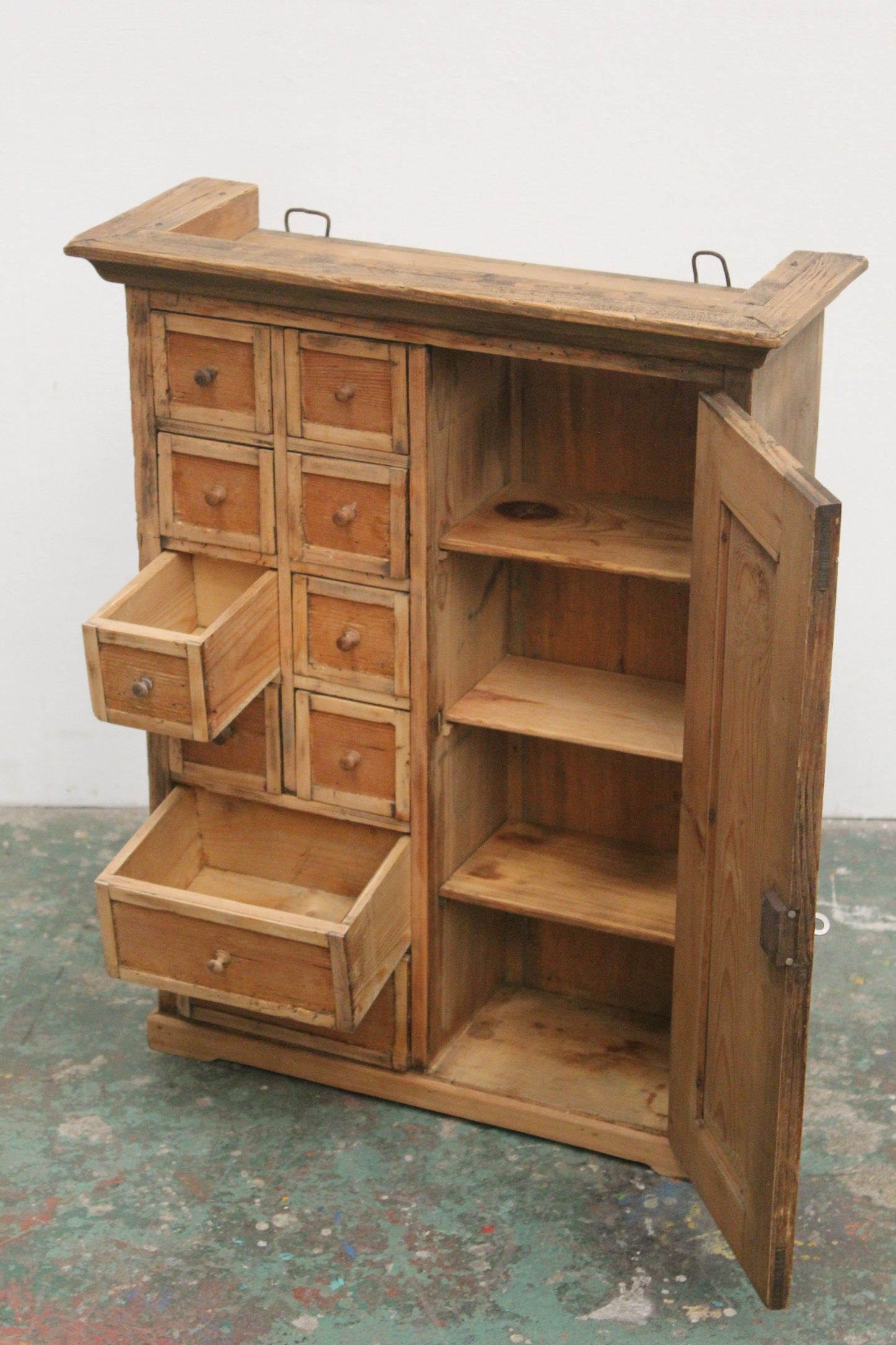 #1204 cabinet