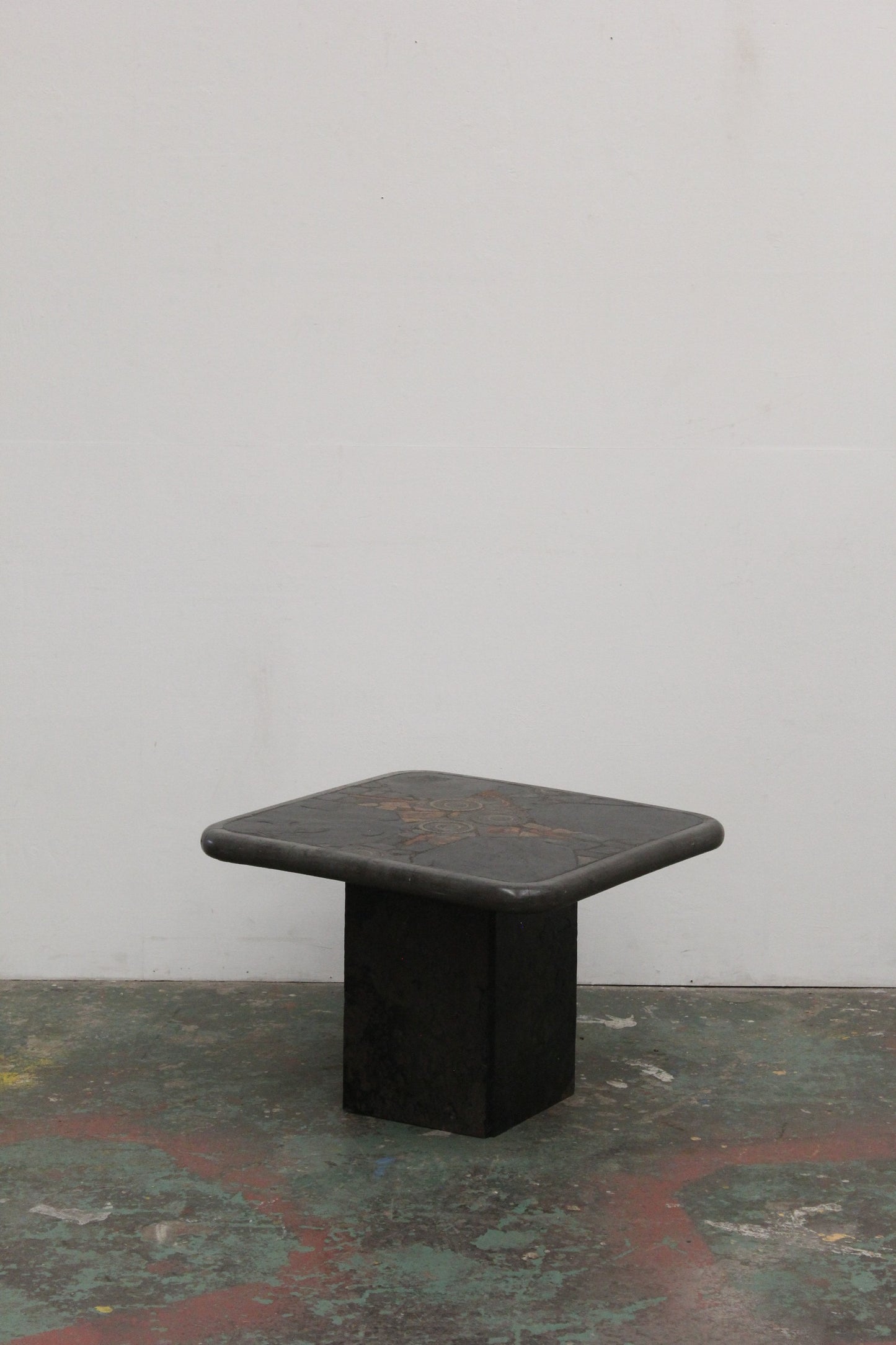 #1016 coffee table