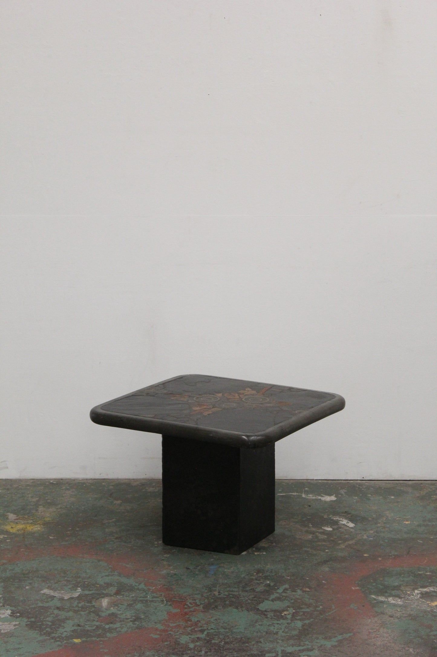 #1016 coffee table