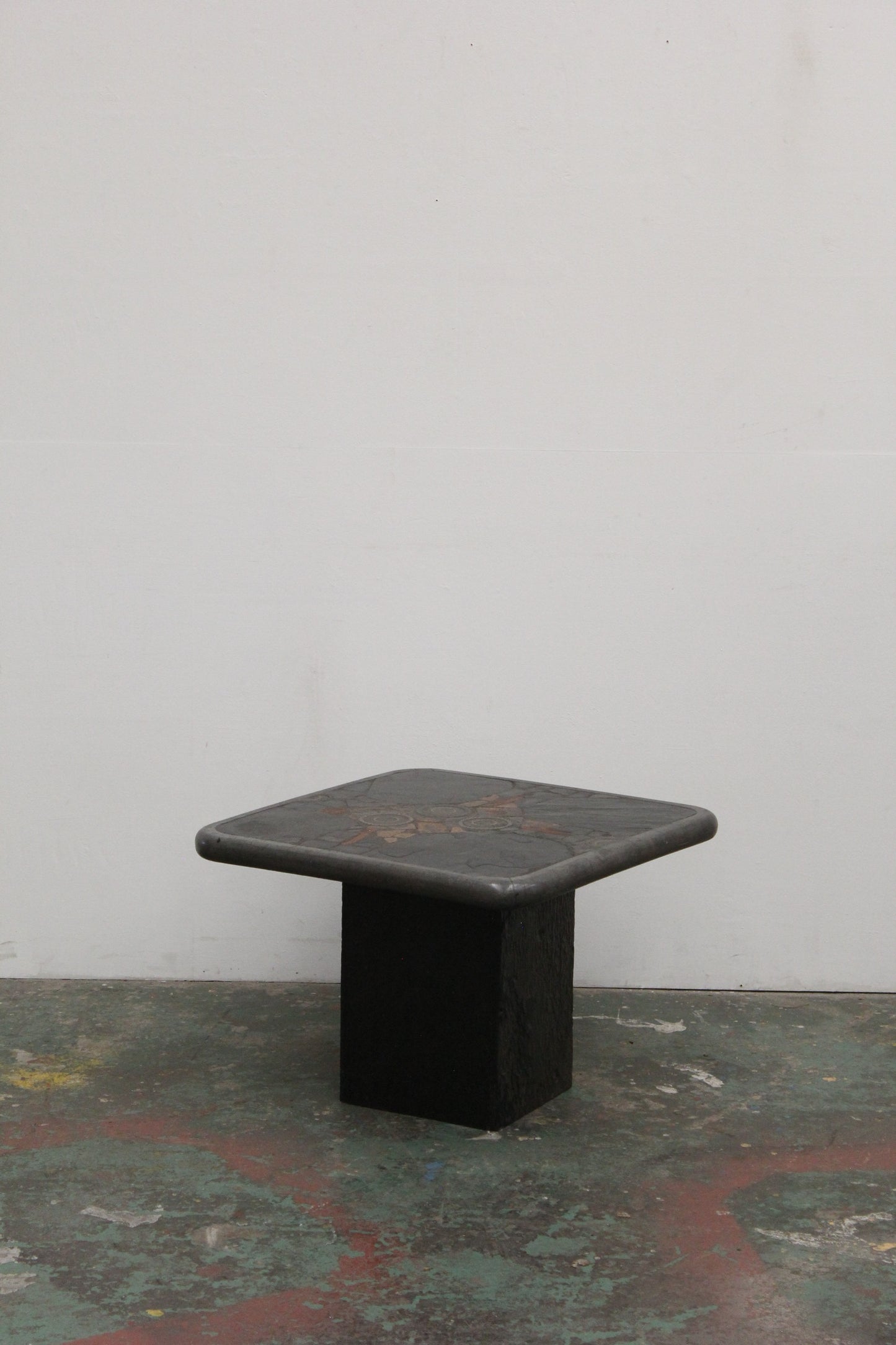 #1016 coffee table