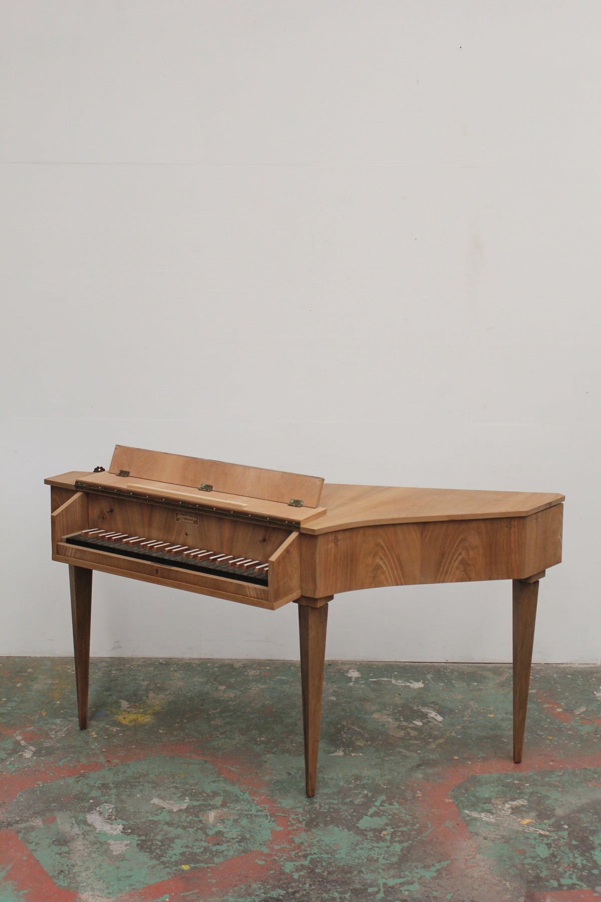 #1144 spinet