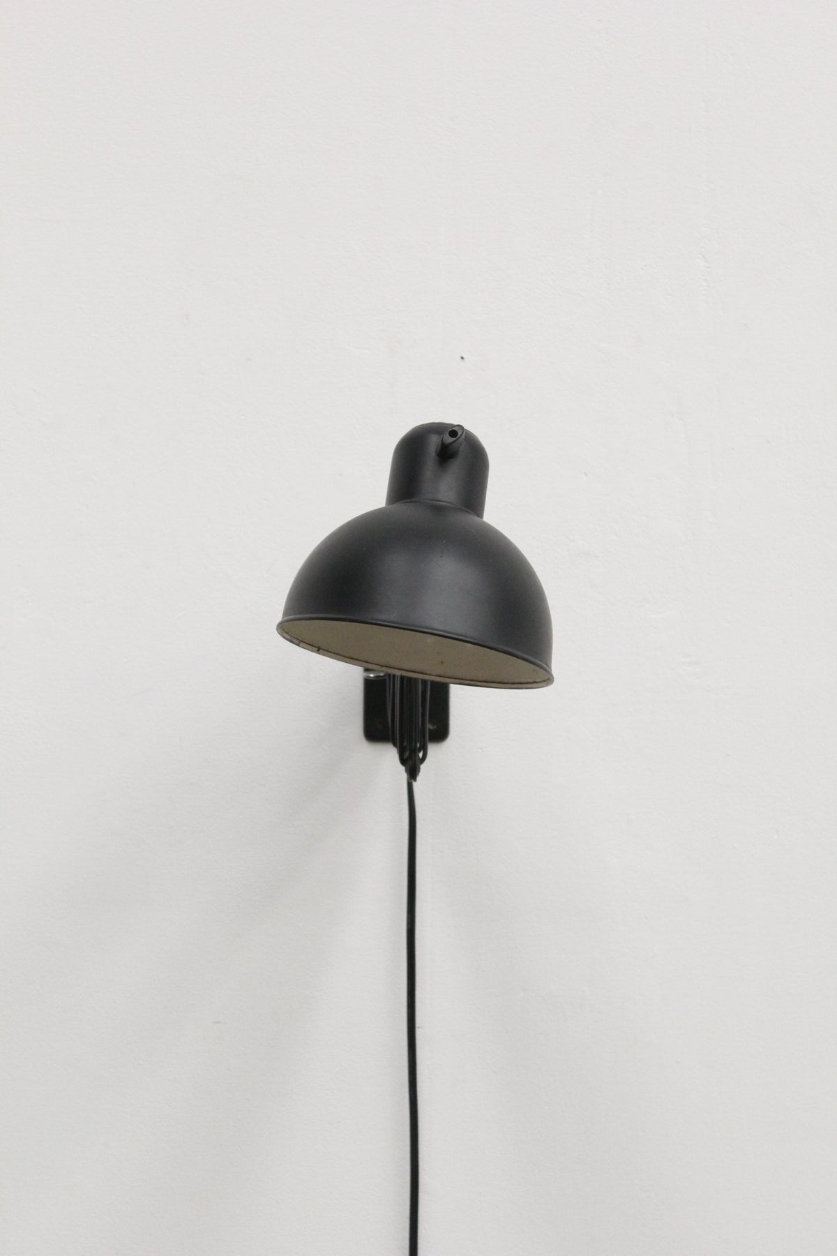 #1205 Kaiser Idell lamp