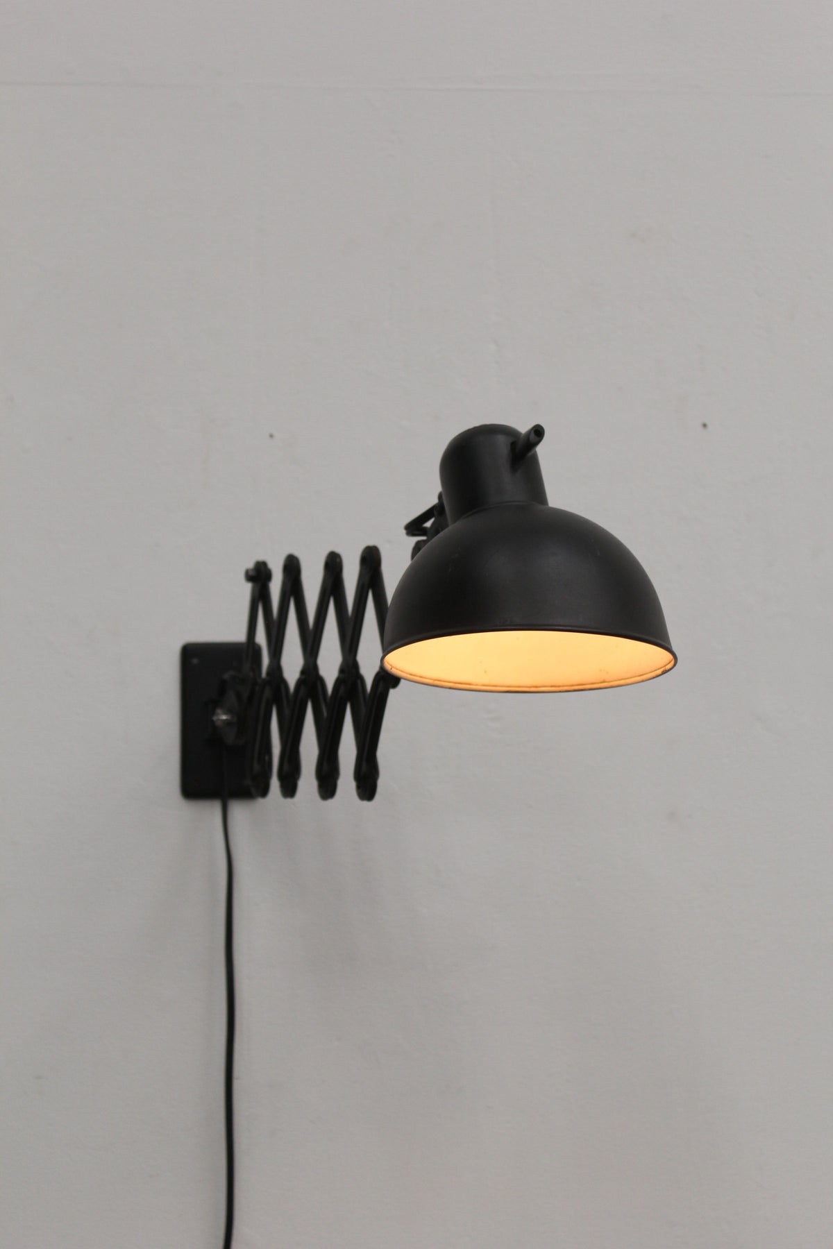 #1205 Kaiser Idell lamp