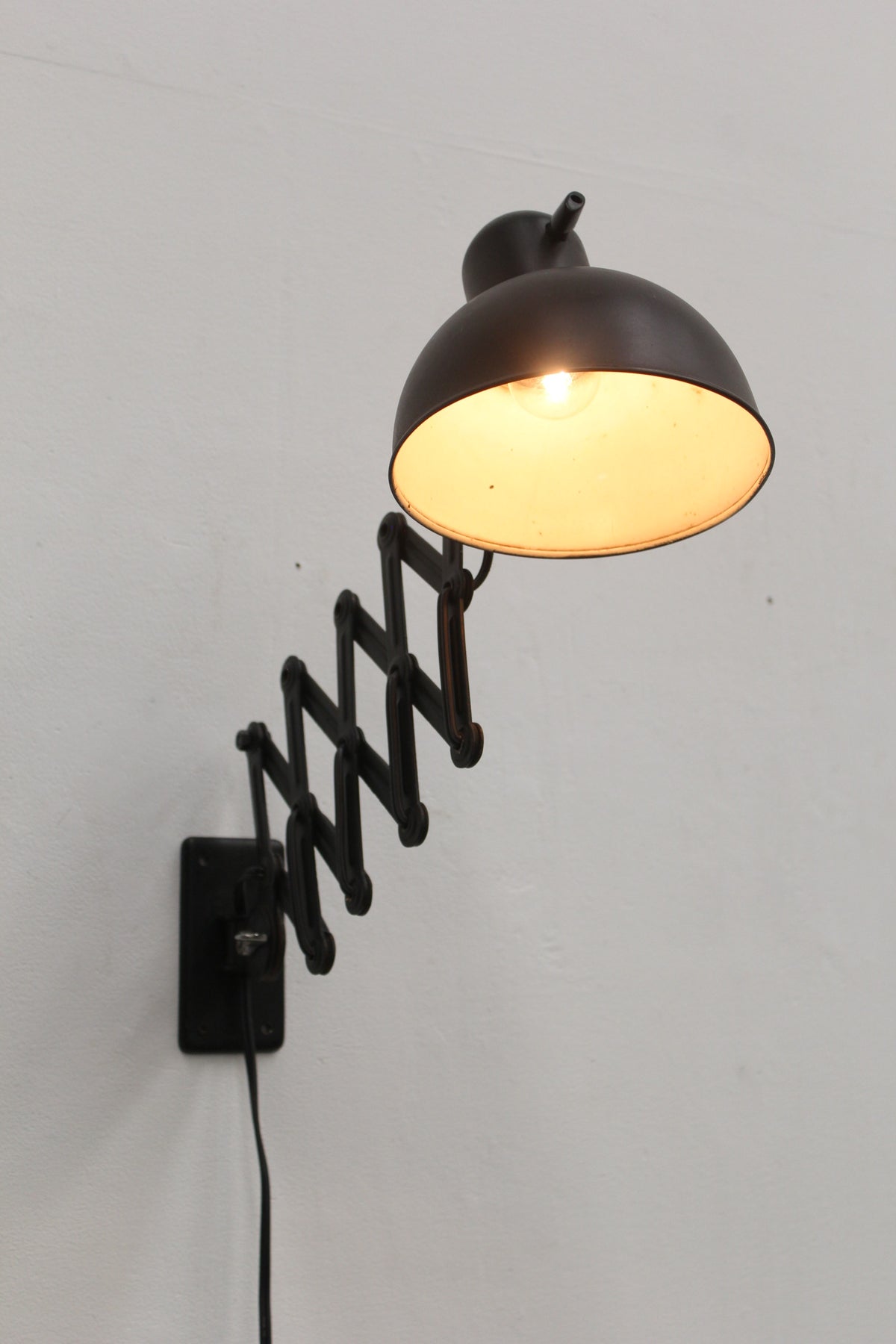 #1205 Kaiser Idell lamp