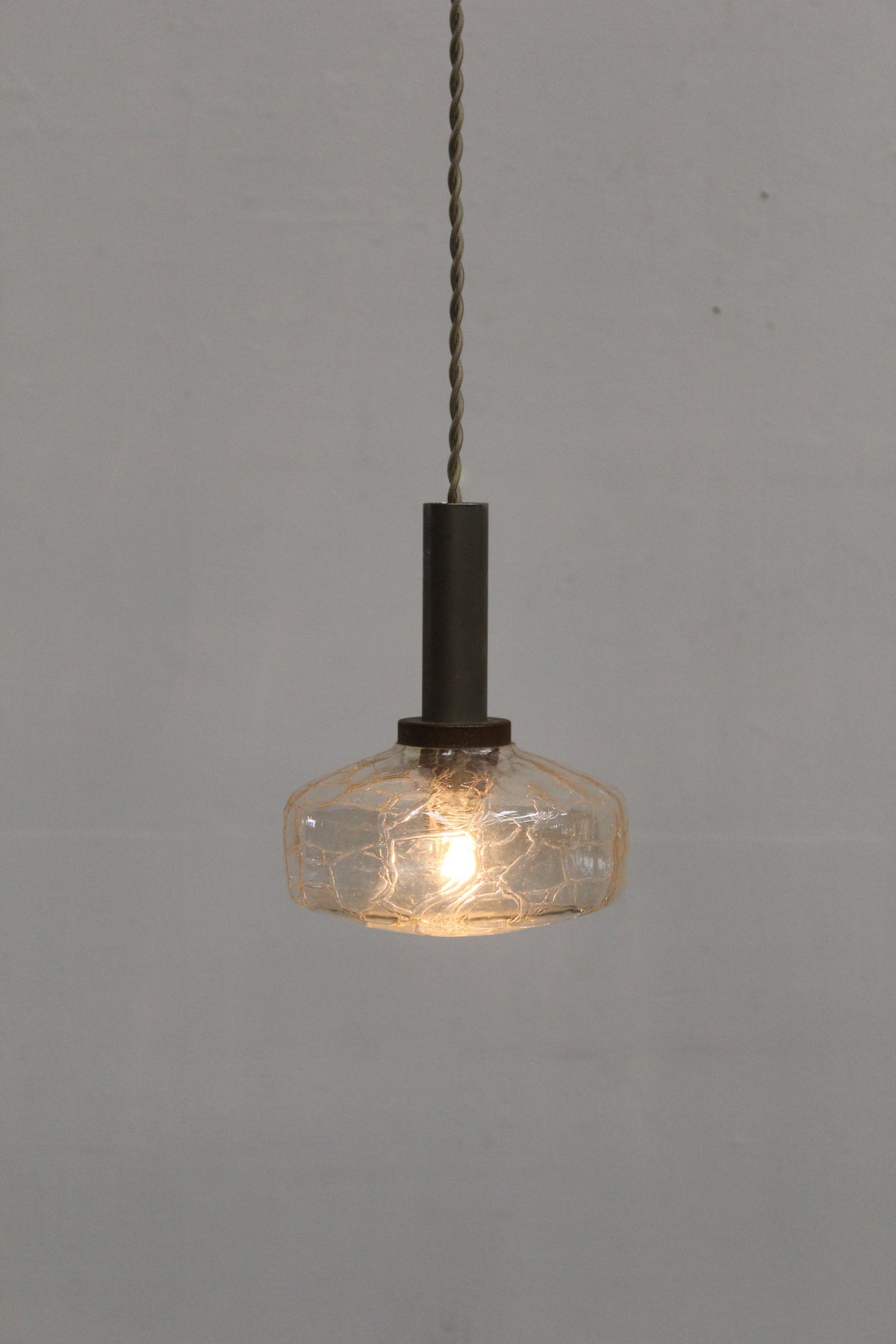 #1049 pendant lamp