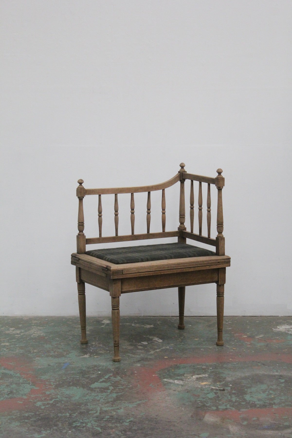 #0713 bench