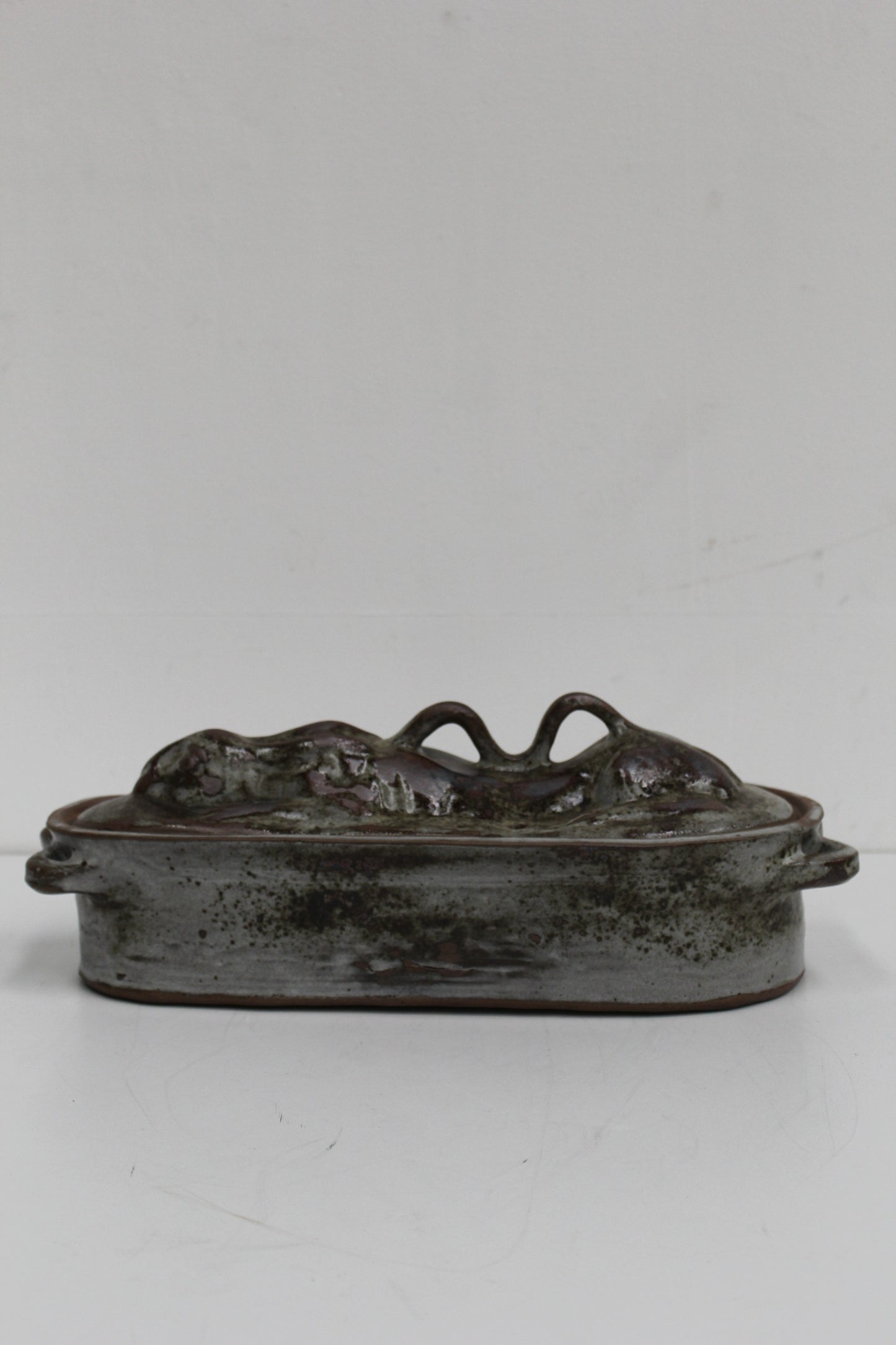 #1528 pottery casserole