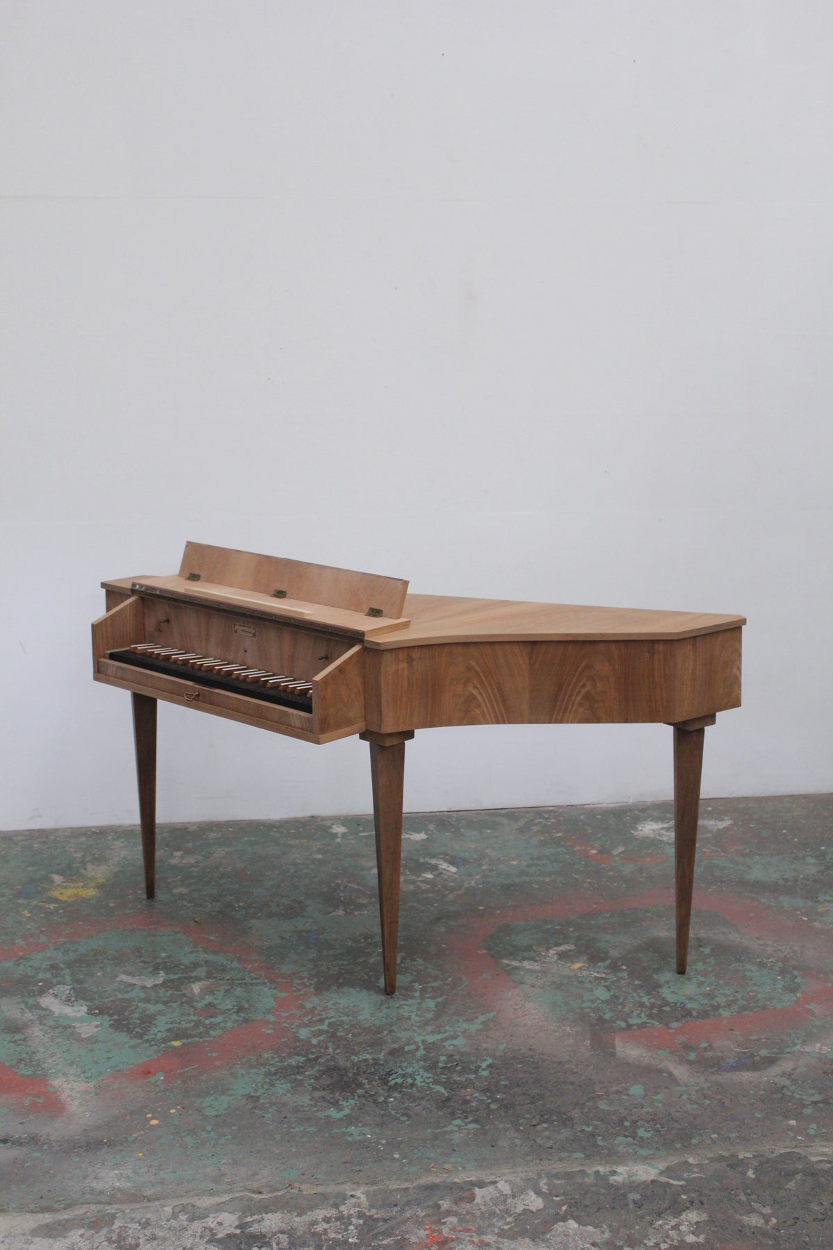 #1144 spinet