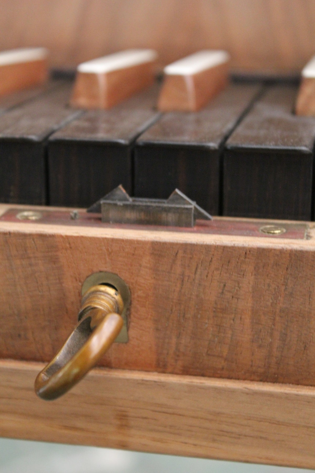#1144 spinet