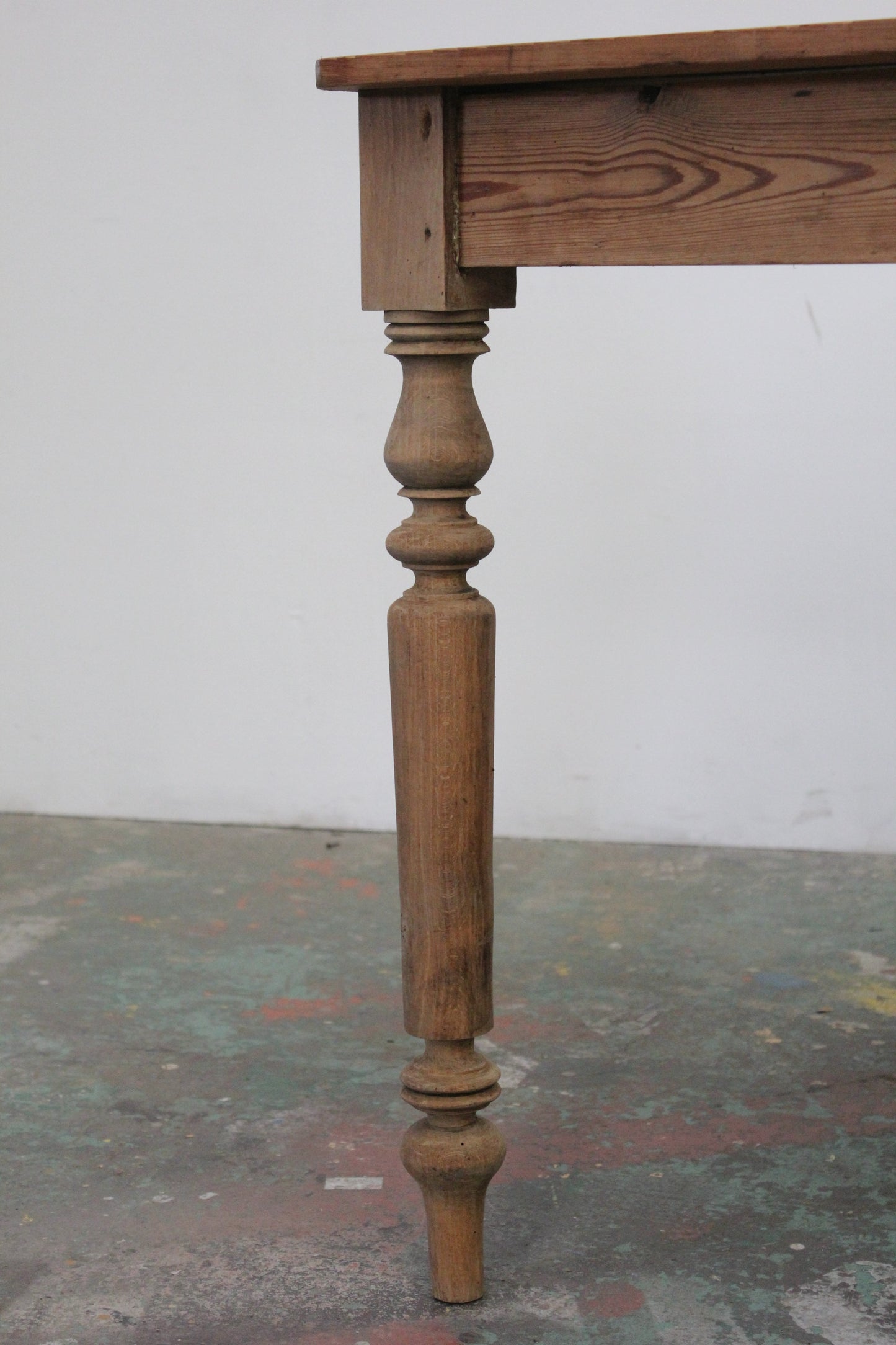 #1125 table