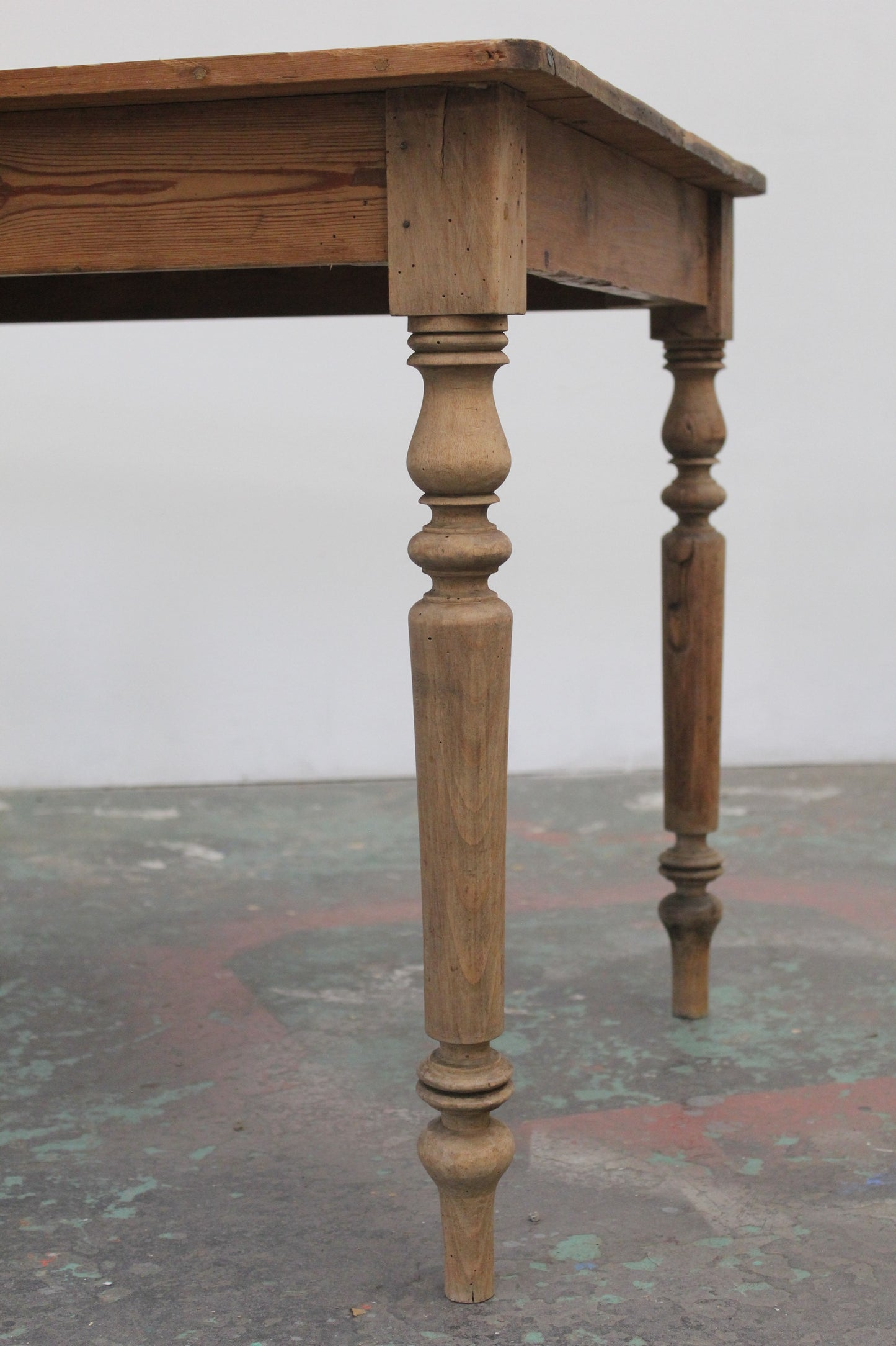 #1125 table