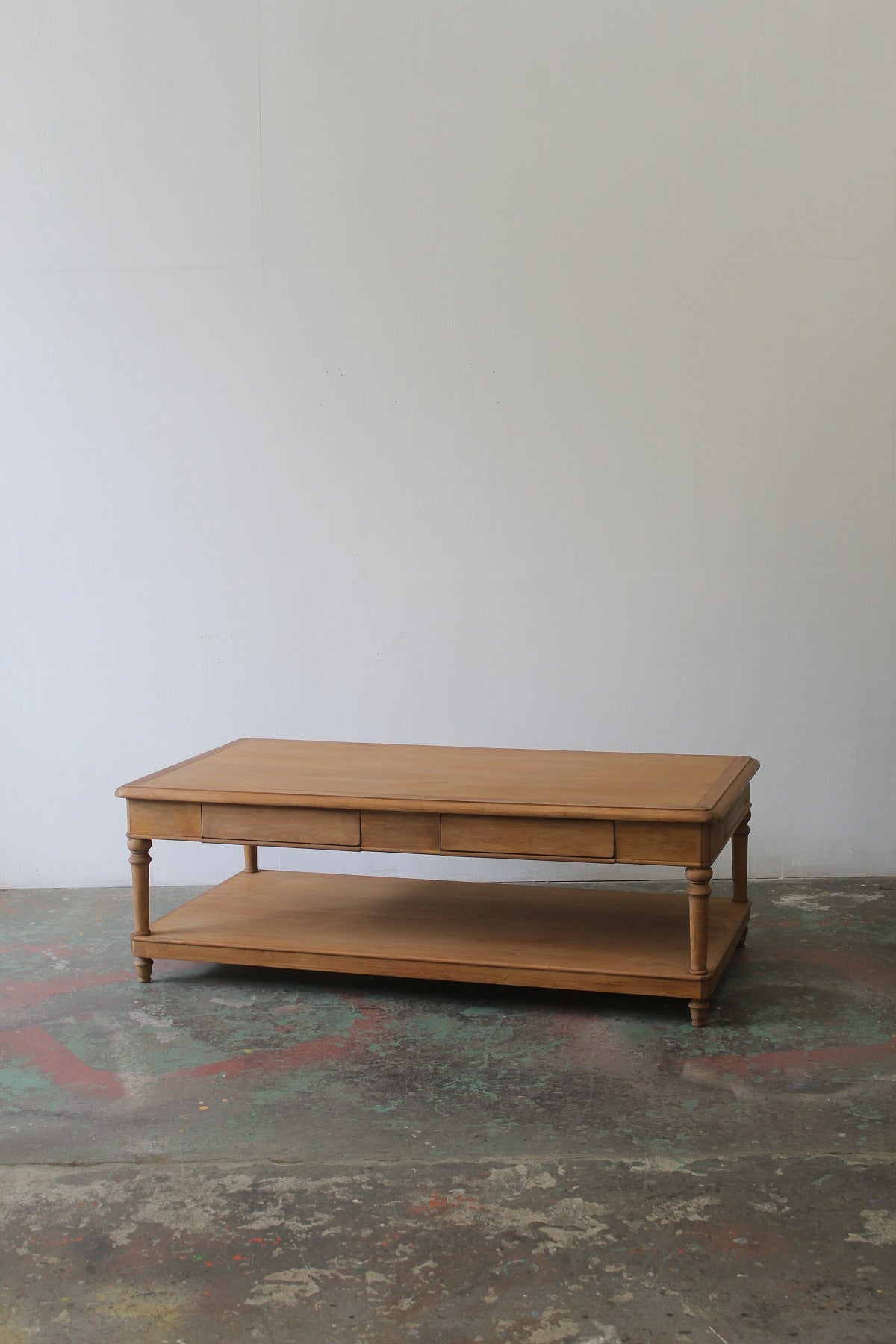 #0839 coffee table
