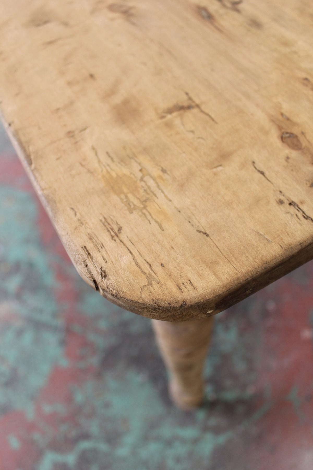 #0840 table