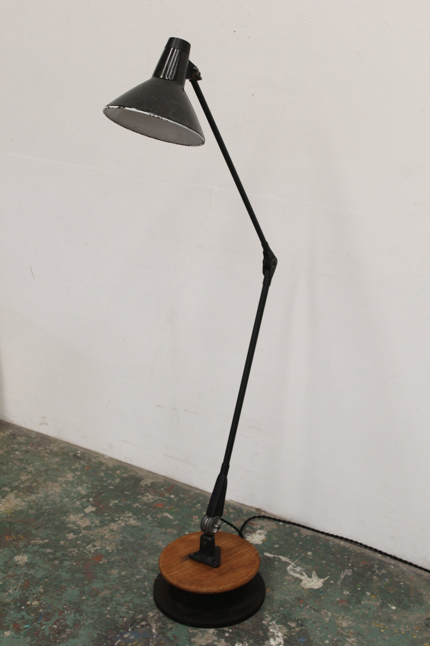 #1252 floor lamp
