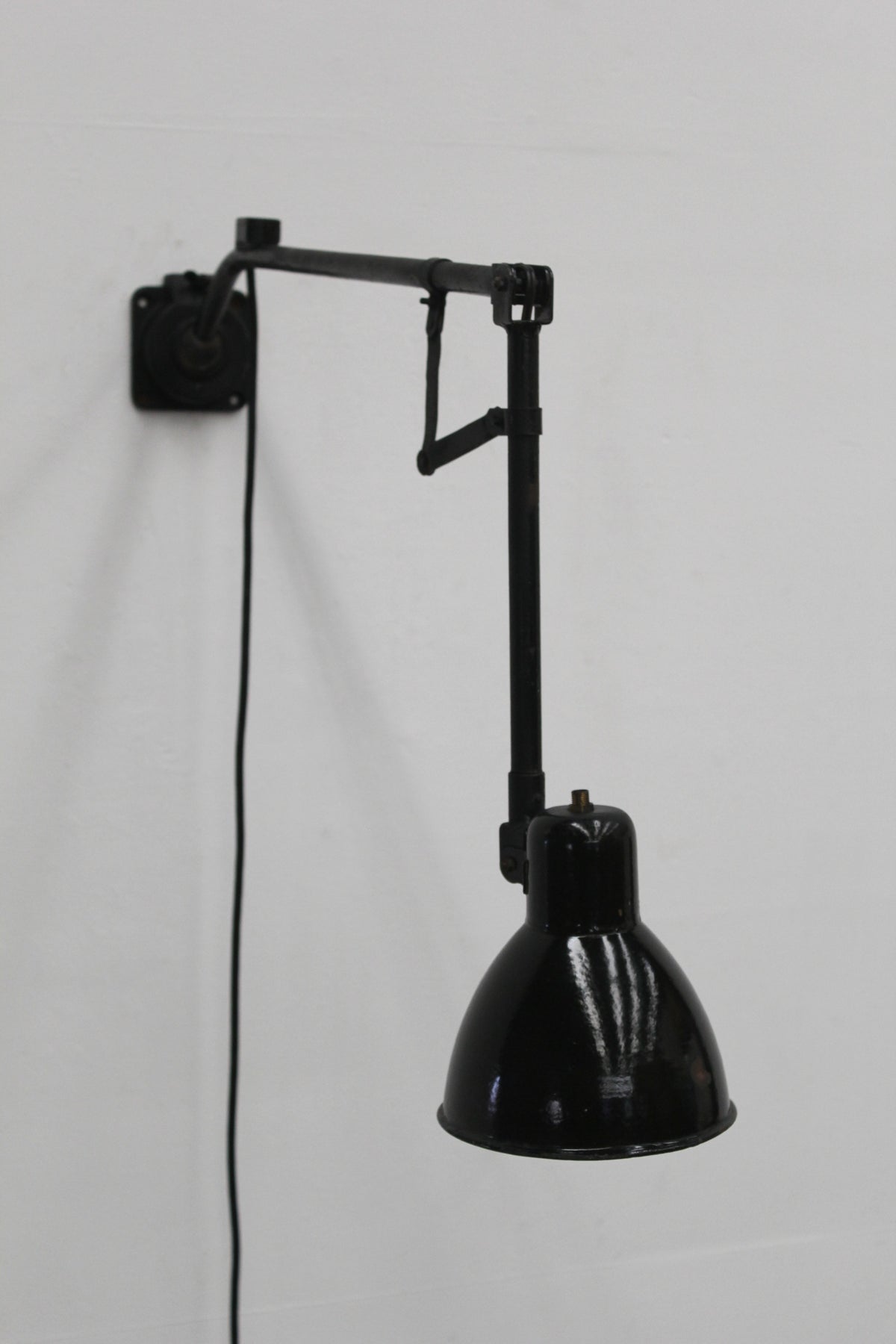 #1203 Kandem lamp