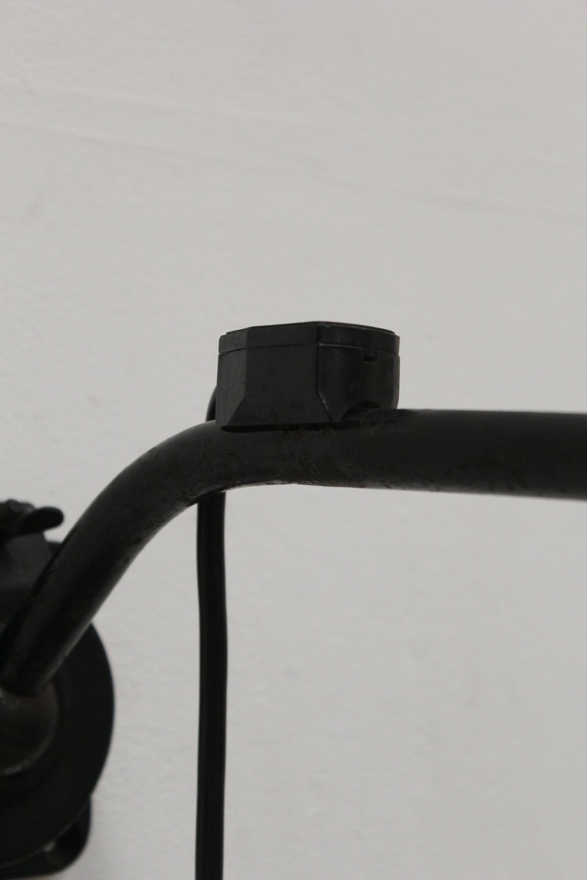 #1203 Kandem lamp